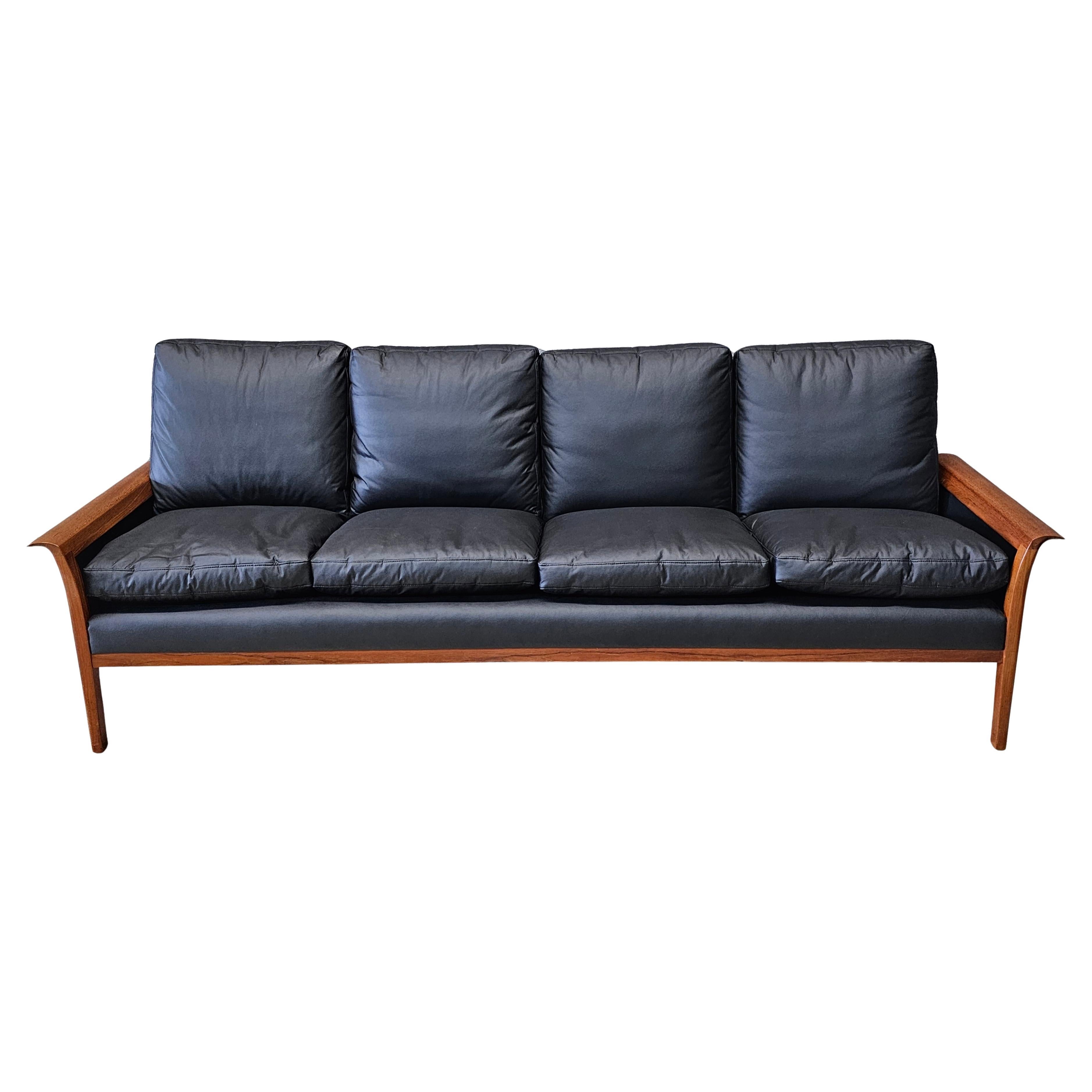 Hans Olsen for Vatne Mobler MCM Model 500 Teak and Leather Sofa