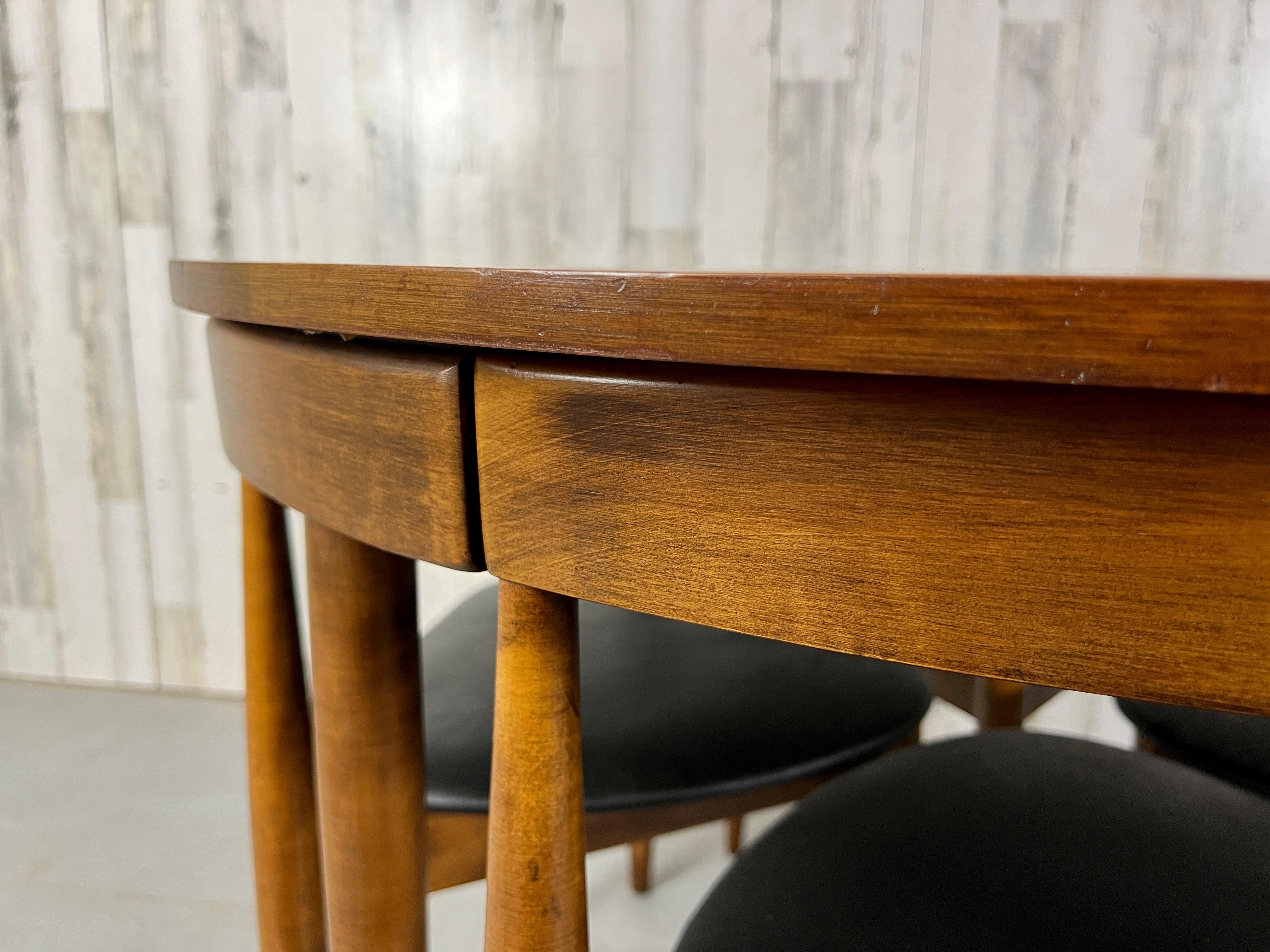 Hans Olsen For Winchendon Roundette Dining Set 3