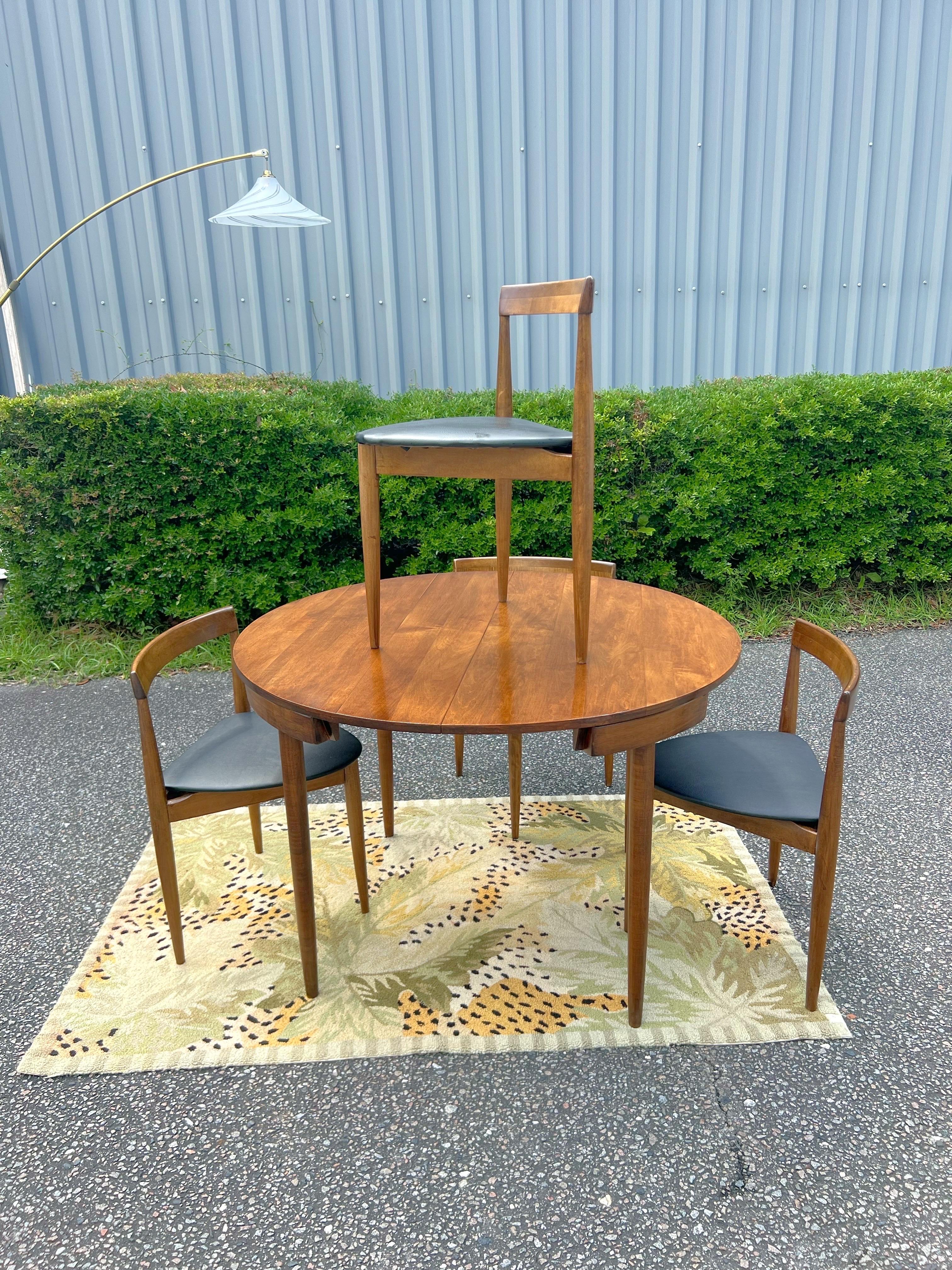 Scandinavian Modern Hans Olsen for Winchendon Roundette Dining Set