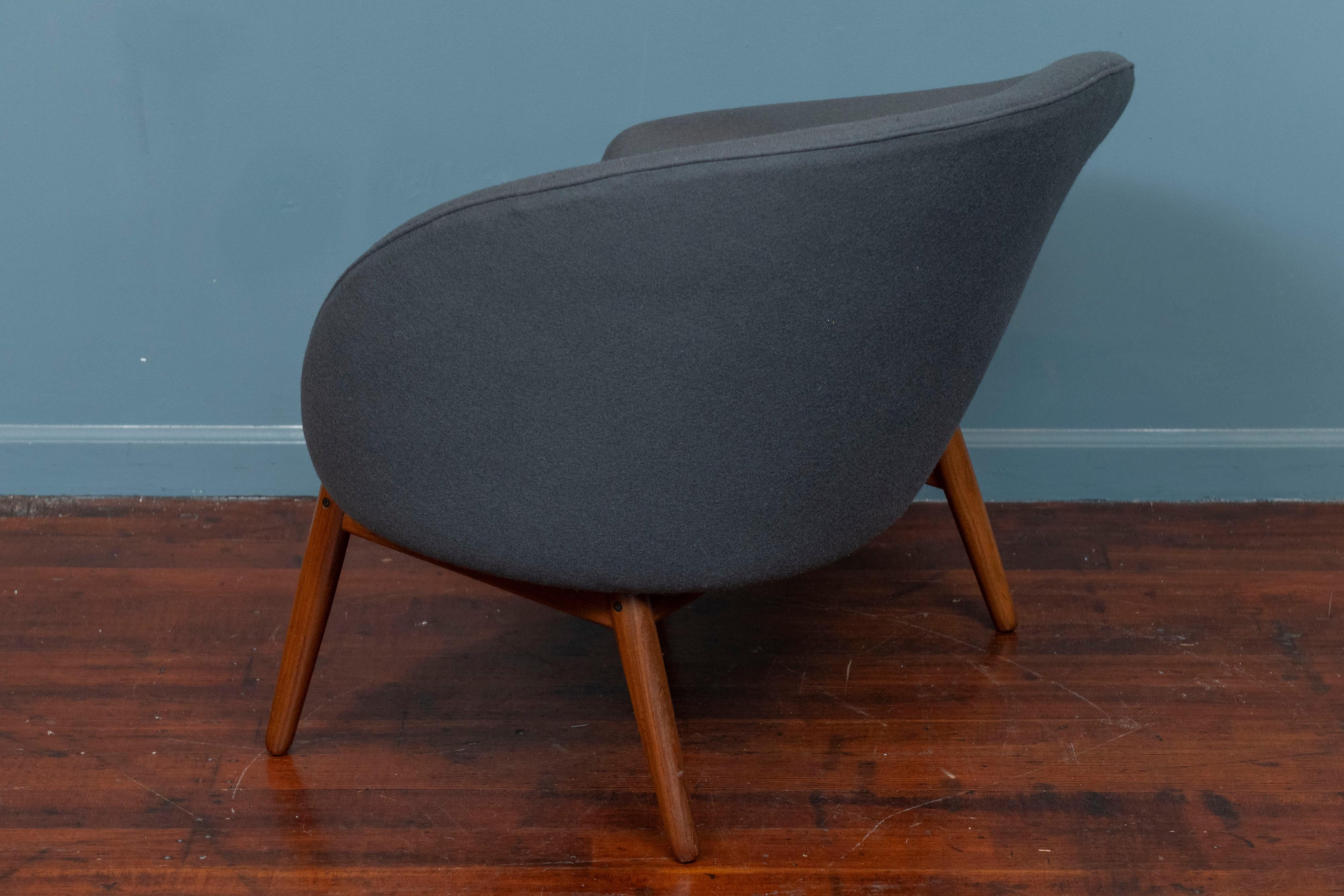Hans Olsen Fried Egg Chair, Model 188 1