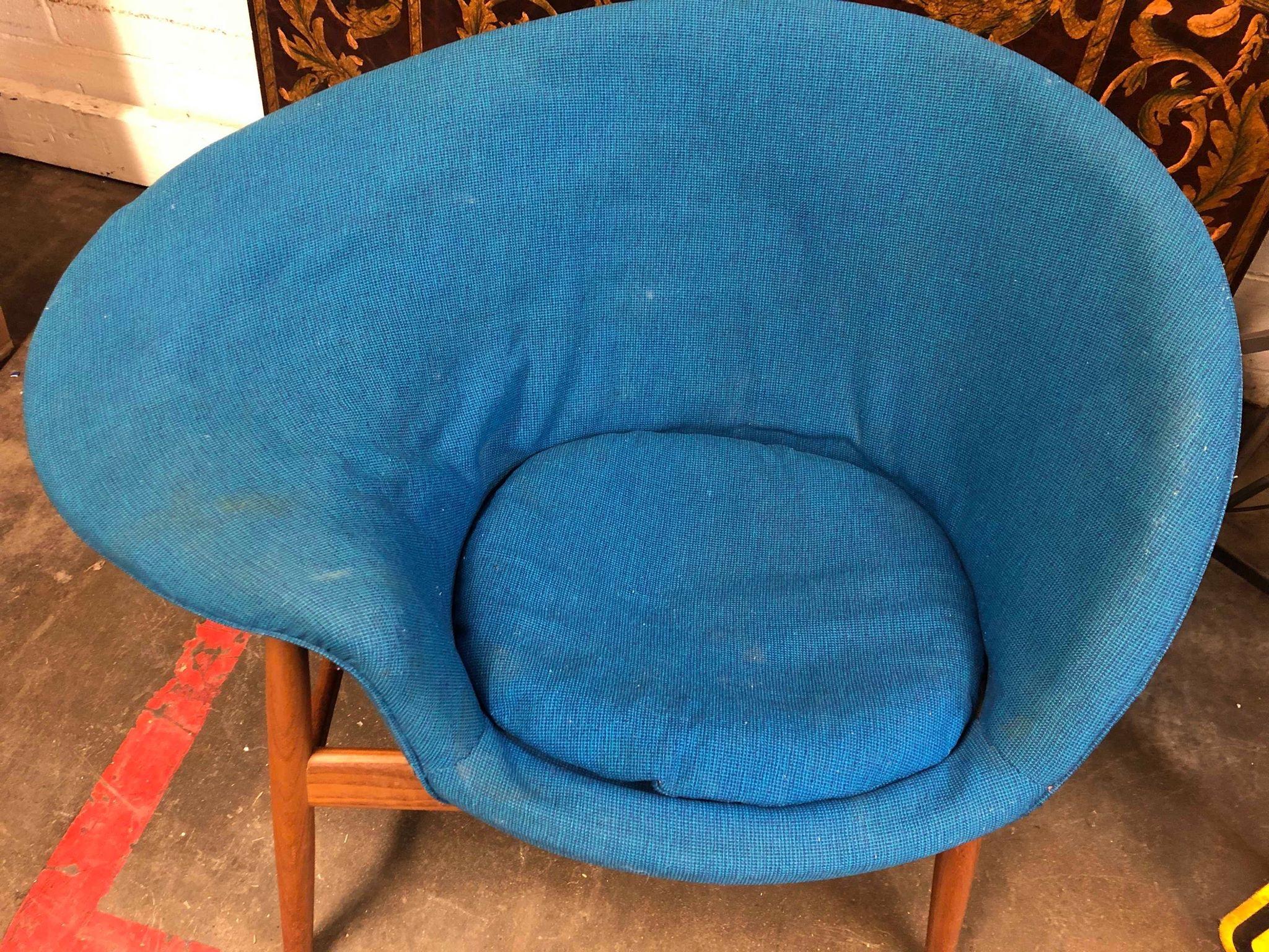 Scandinavian Modern Hans Olsen Fried Egg Chair with Teak Frame, circa 1956