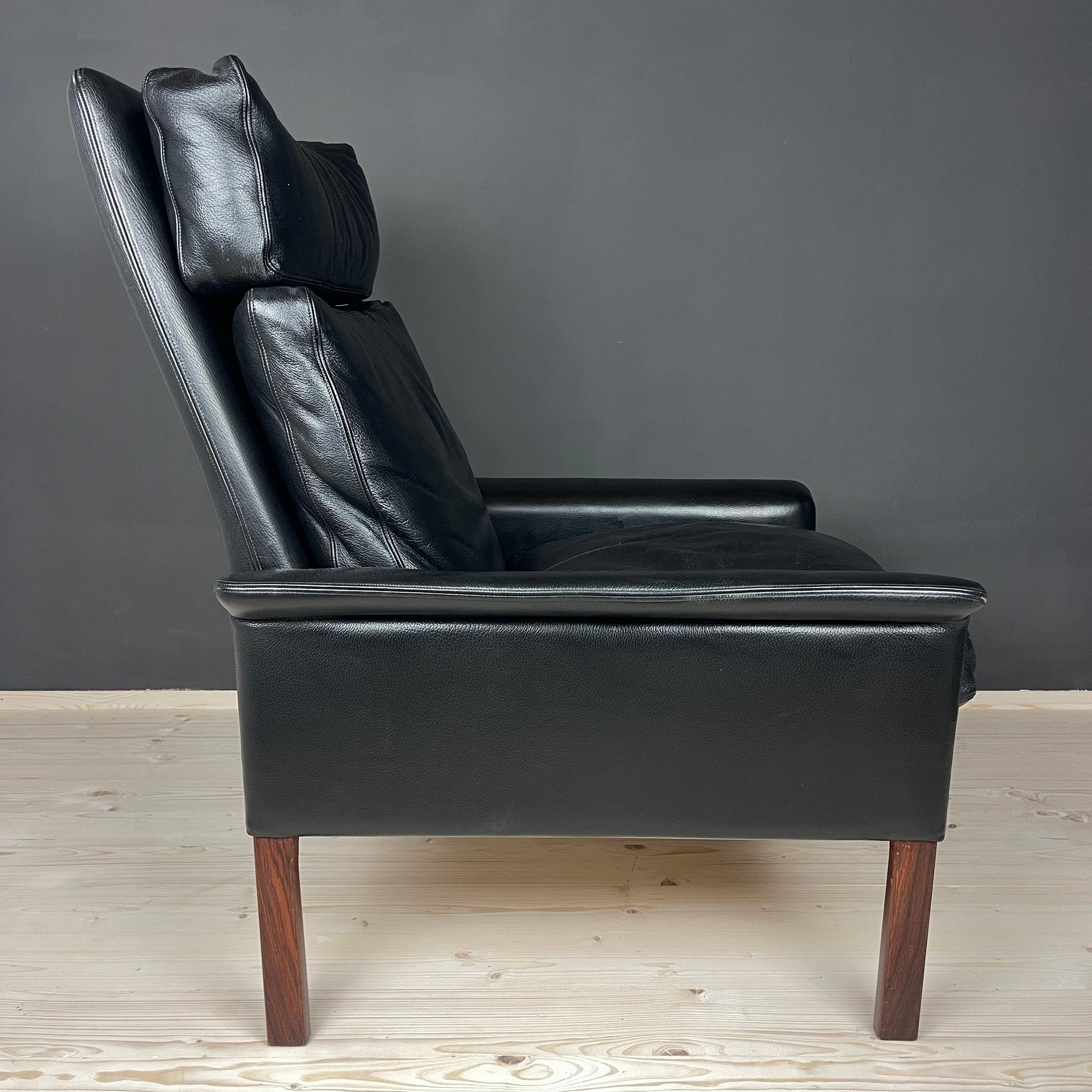 Hans Olsen Lounge Chair and Ottoman Mod. 500 for Vatne Møbler Denmark 1960s In Good Condition In Miklavž Pri Taboru, SI