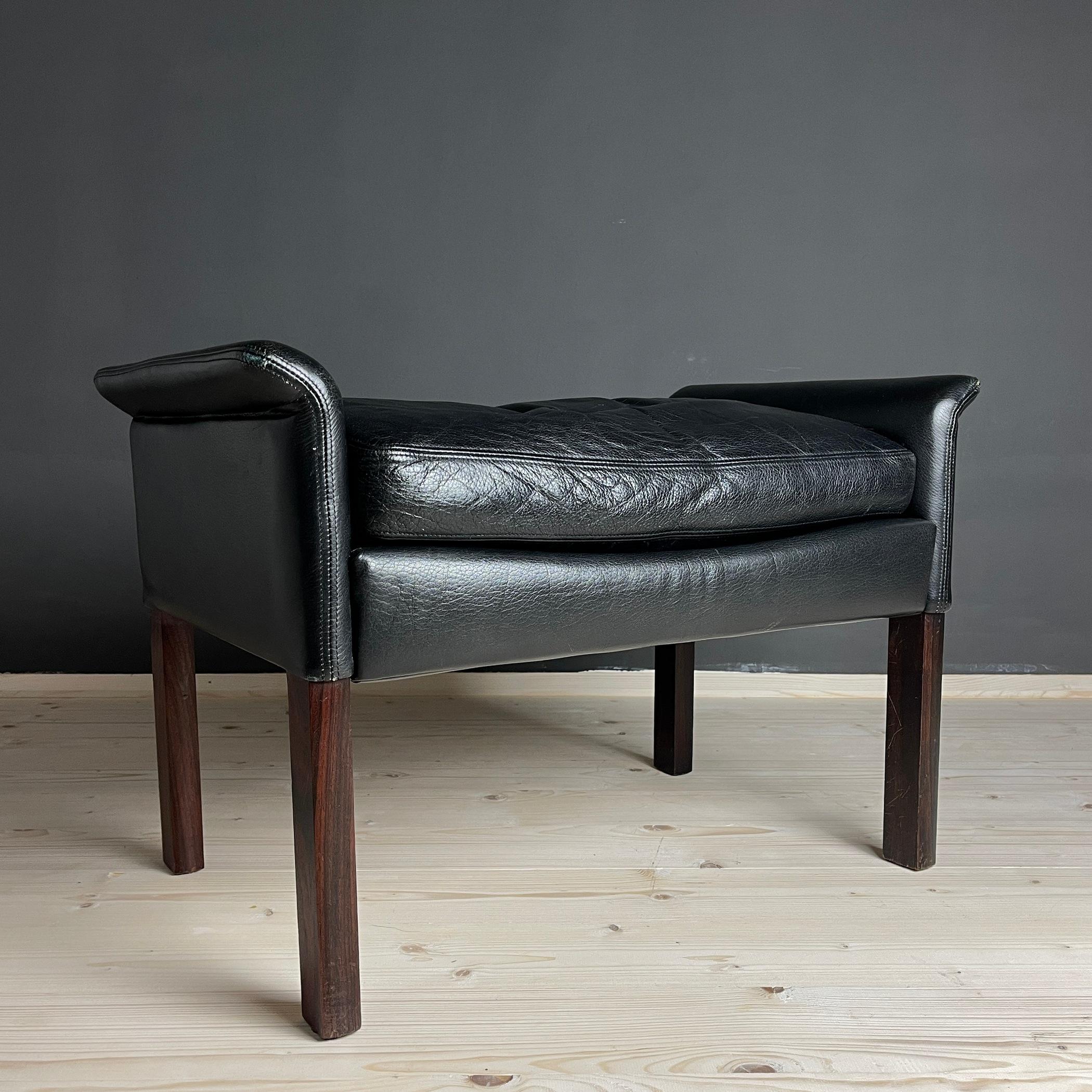 20th Century Hans Olsen Lounge Chair and Ottoman Mod. 500 for Vatne Møbler Denmark 1960s