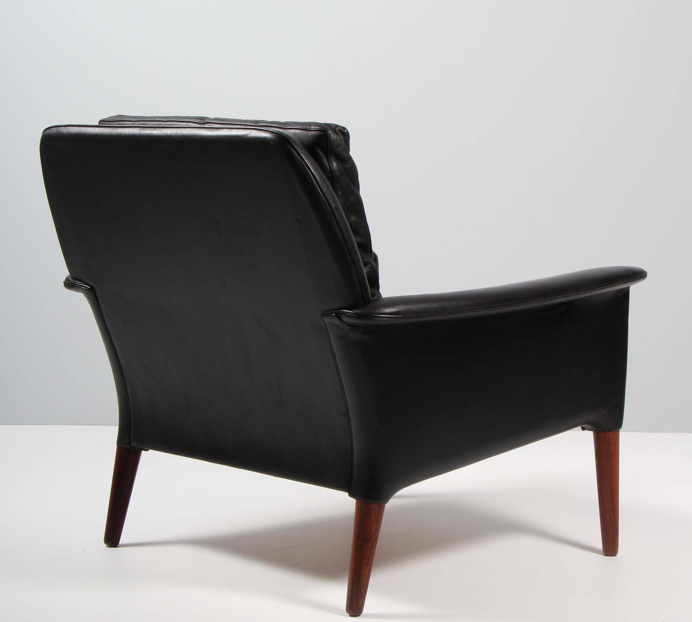 Mid-20th Century Hans Olsen Lounge Chair, Black Original Leather, Rosewood, 1960s