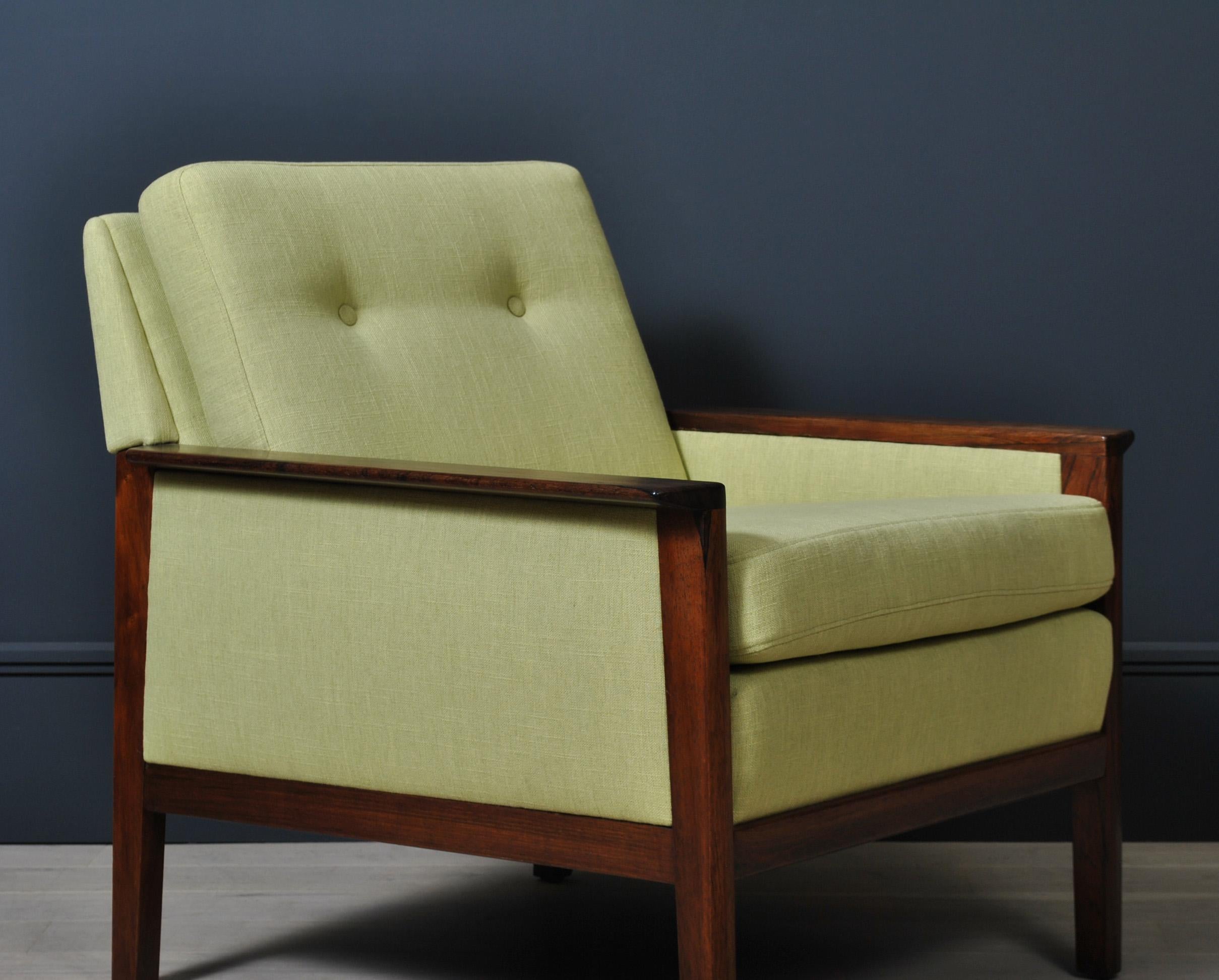 Hans Olsen, Lounge Chair, New Upholstery, Danish Midcentury In Good Condition In London, GB