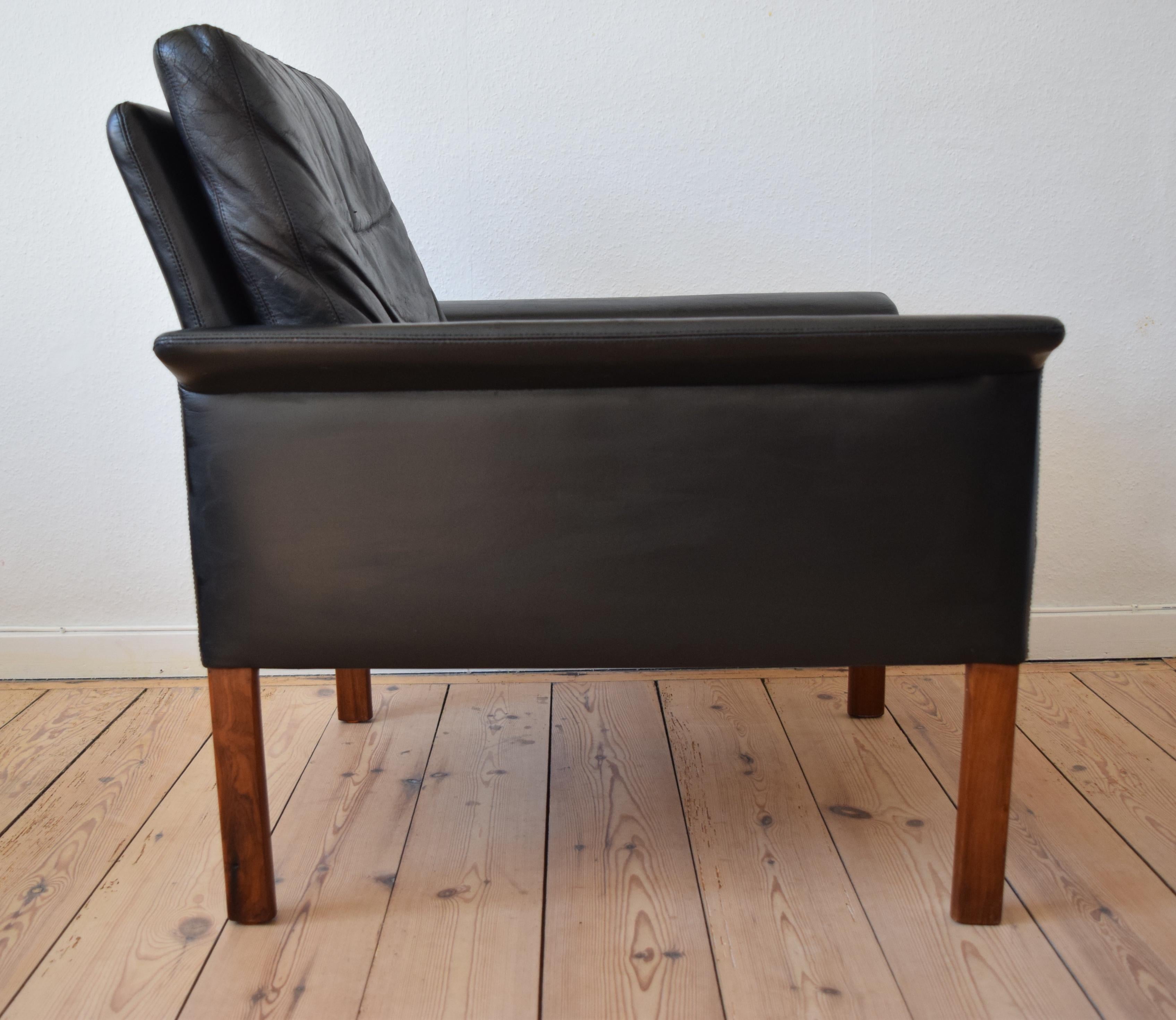 Mid-Century Modern Hans Olsen Model 500 Black Leather Lounge Chair, CS Møbler, 1960s
