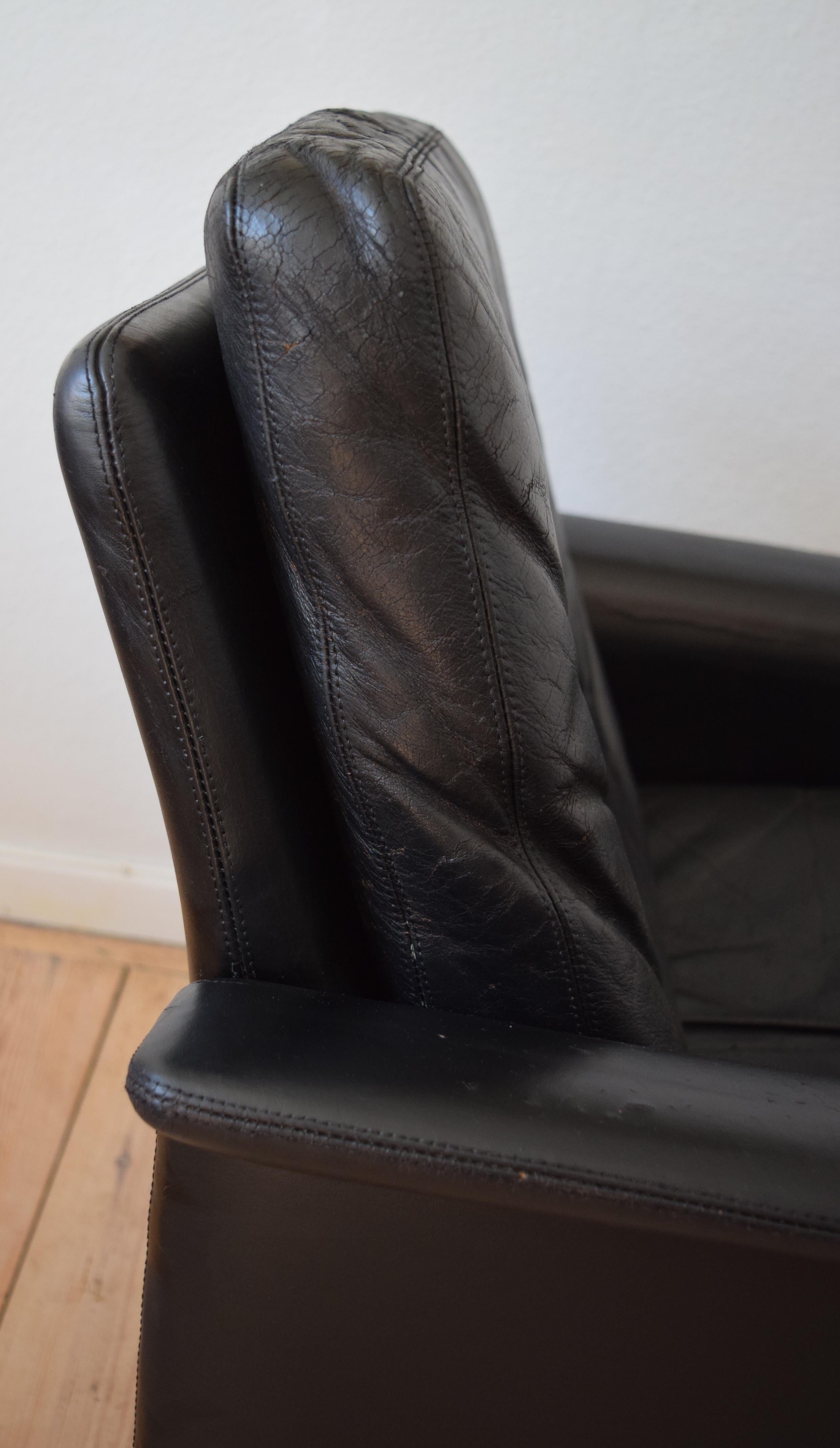 Danish Hans Olsen Model 500 Black Leather Lounge Chair, CS Møbler, 1960s