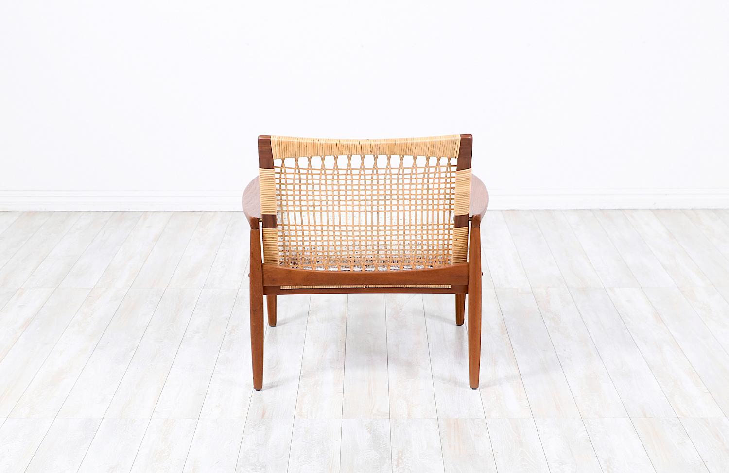 Hand-Carved Expertly Restored - Hans Olsen Model-519 Teak Lounge Chair for Juul Kristensen