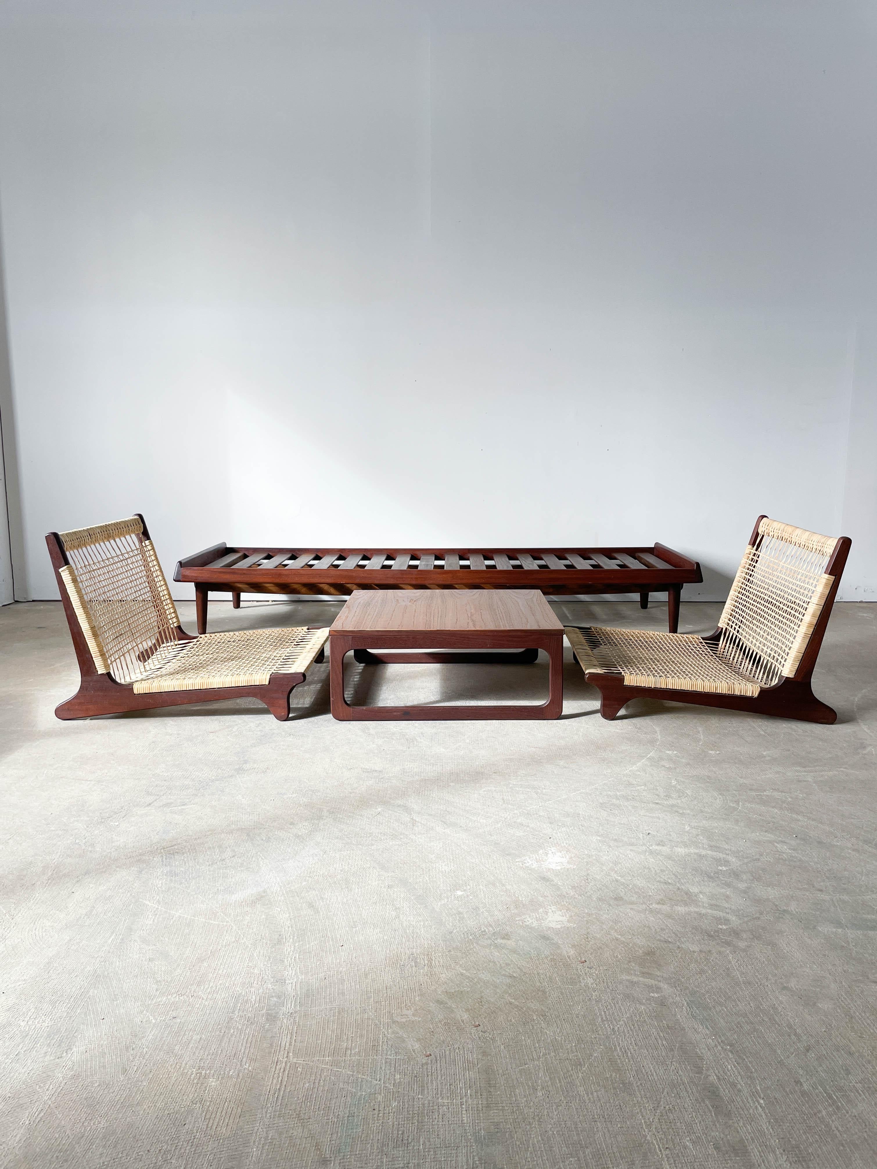 Mid-Century Modern Hans Olsen Modular Conver-Table TV Bench Set