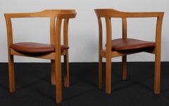 Pareja de sillones Hans Olsen