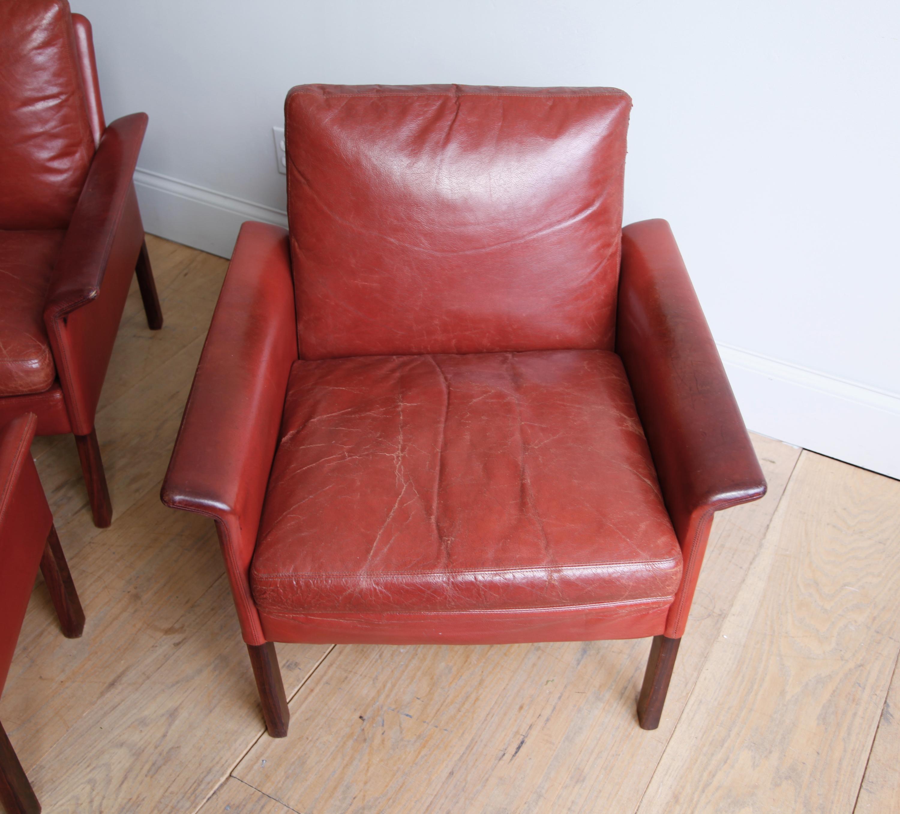 Hans Olsen Rosewood Armchairs and Ottoman in Original Oxblood Leather In Good Condition For Sale In New York, NY