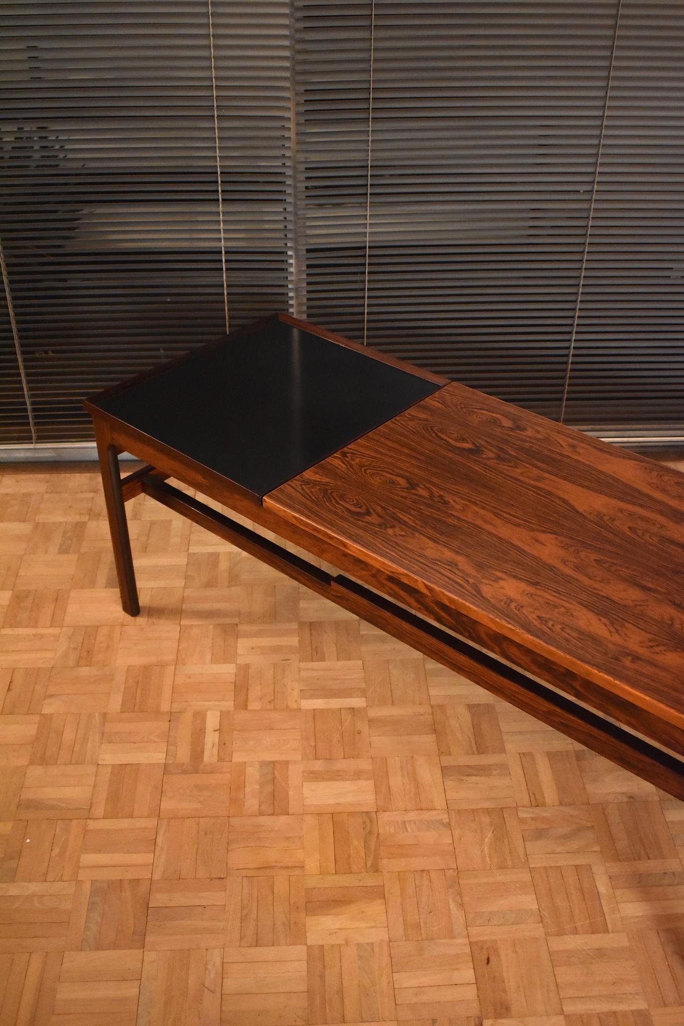Hans Olsen Rosewood Coffee Table for Buck & Kjaer In Good Condition In Shepperton, Surrey