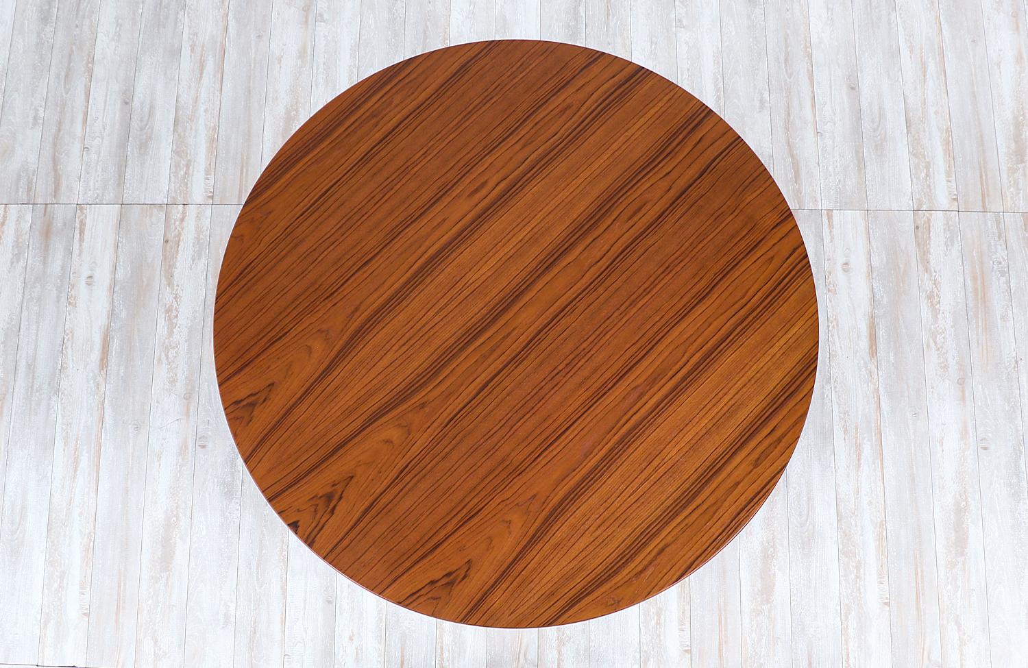 Mid-Century Modern Hans Olsen 