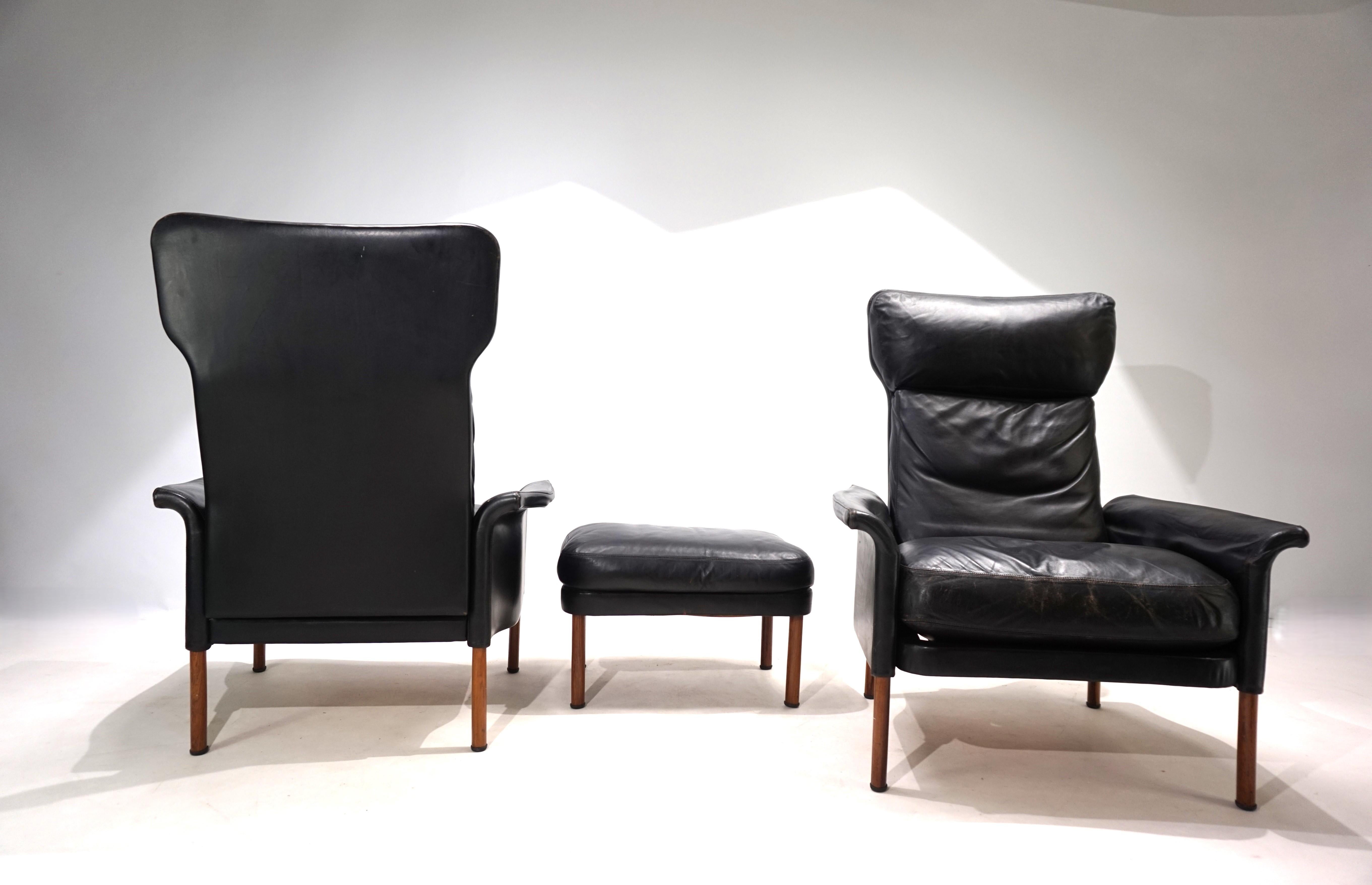 Hans Olsen set of 2 leather chairs with ottoman, 1960 6