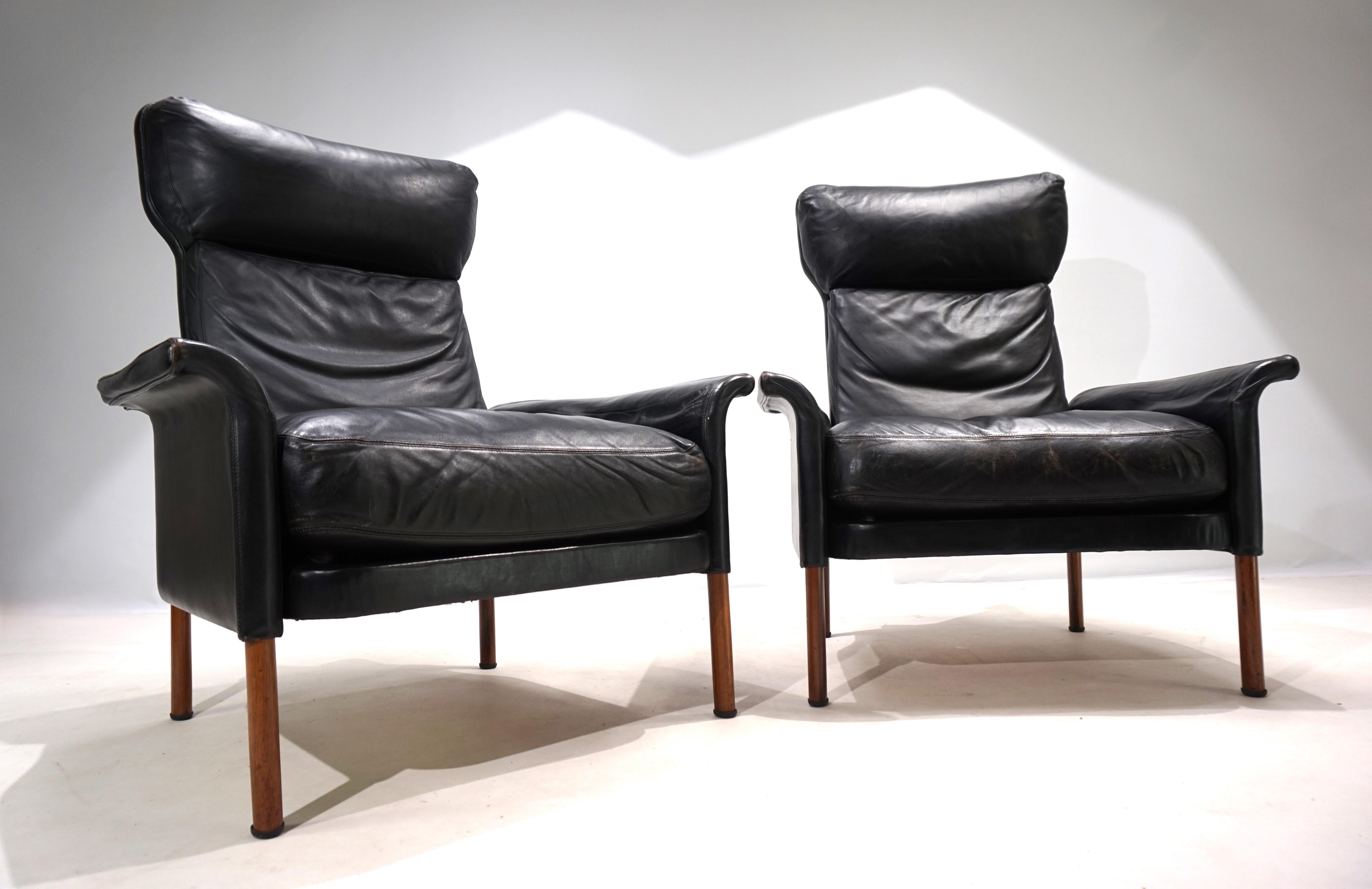Hans Olsen set of 2 leather chairs with ottoman, 1960 9