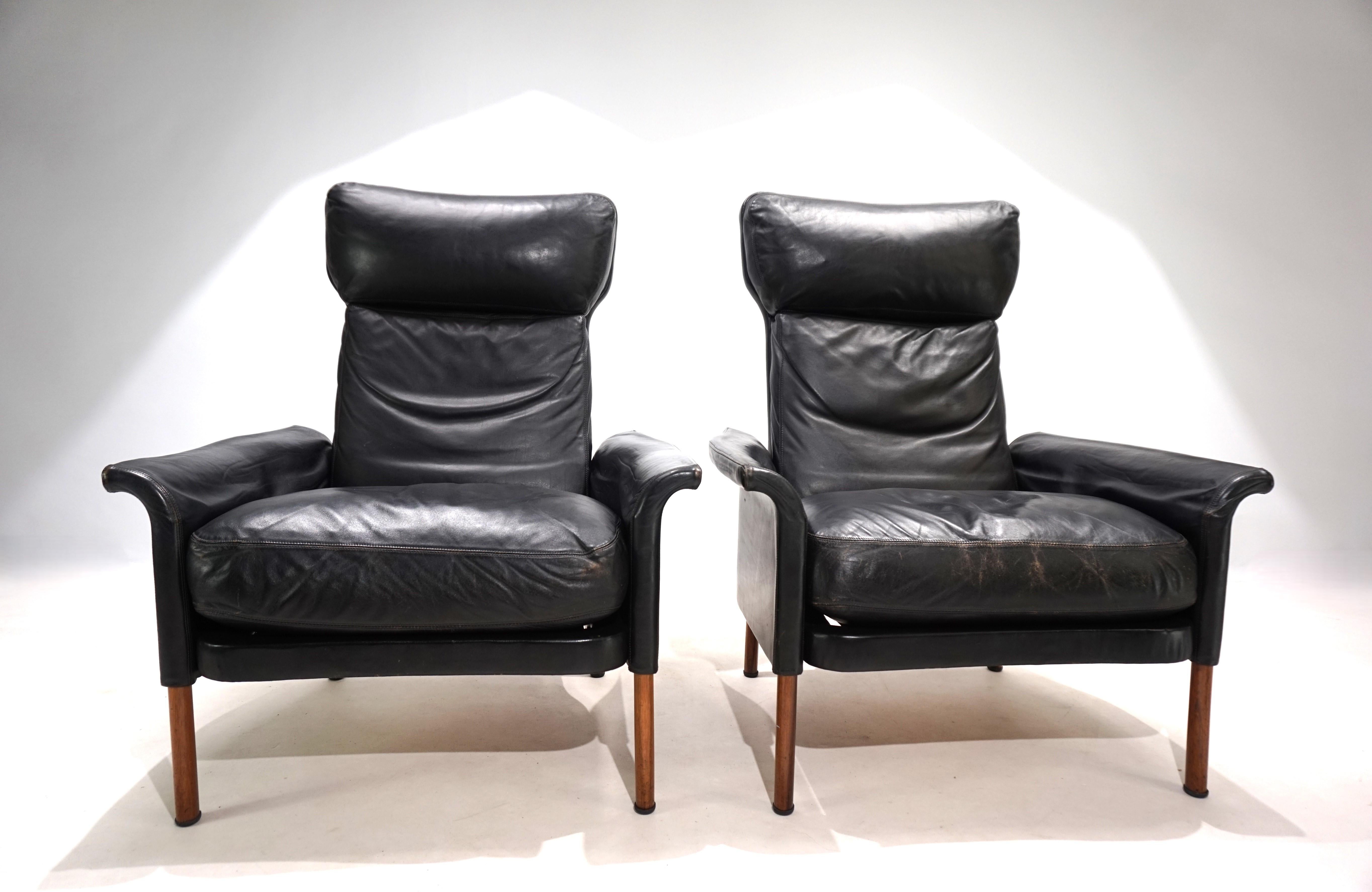 Leather Hans Olsen set of 2 leather chairs with ottoman, 1960
