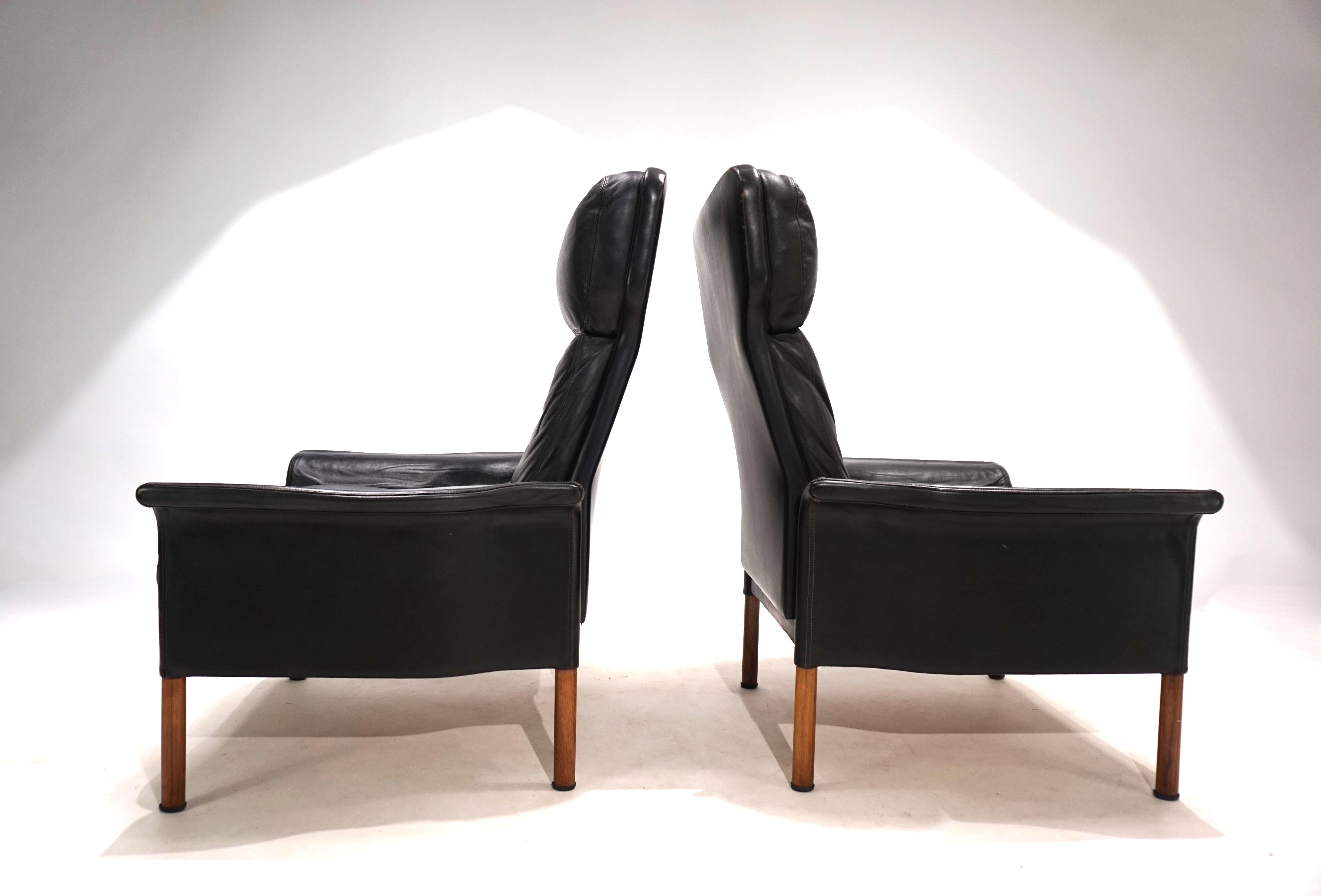 Hans Olsen set of 2 leather chairs with ottoman, 1960 2