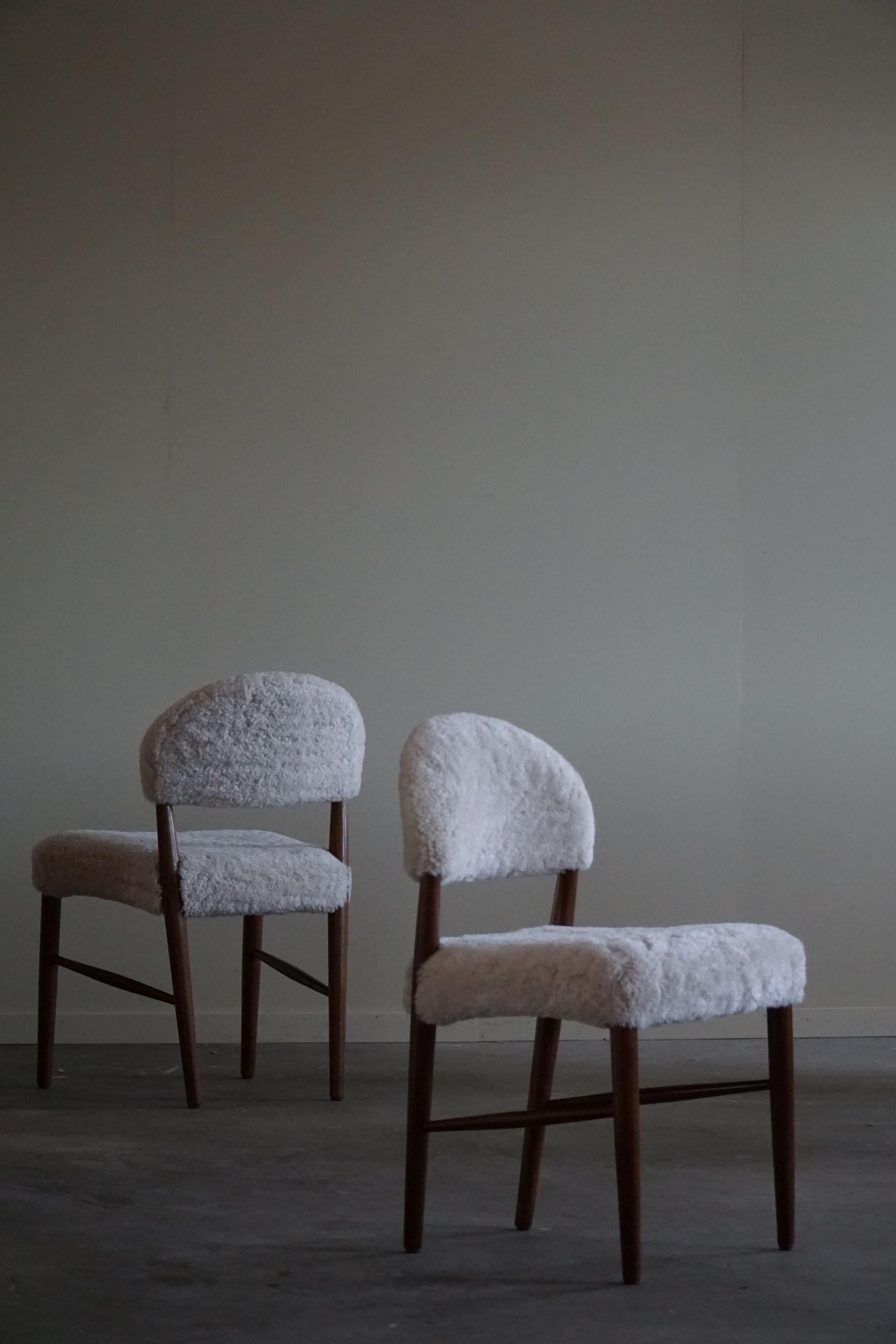 Hans Olsen, Set of 8 Chairs in Teak & Lambswool, Danish Mid Century Modern, 1960 12