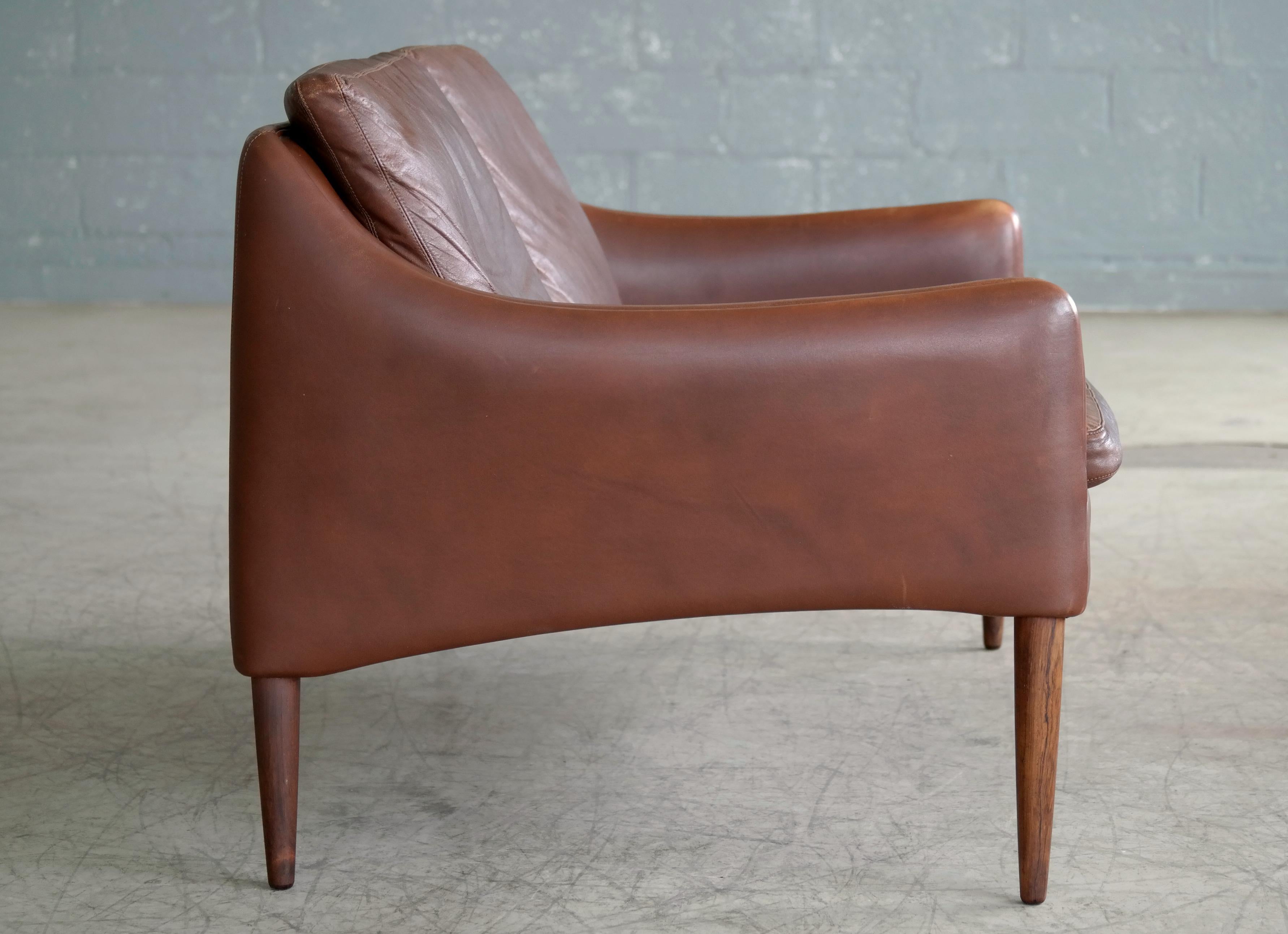 Danish Hans Olsen Settee or Loveseat in Chocolate Brown Leather and Rosewood  In Good Condition In Bridgeport, CT