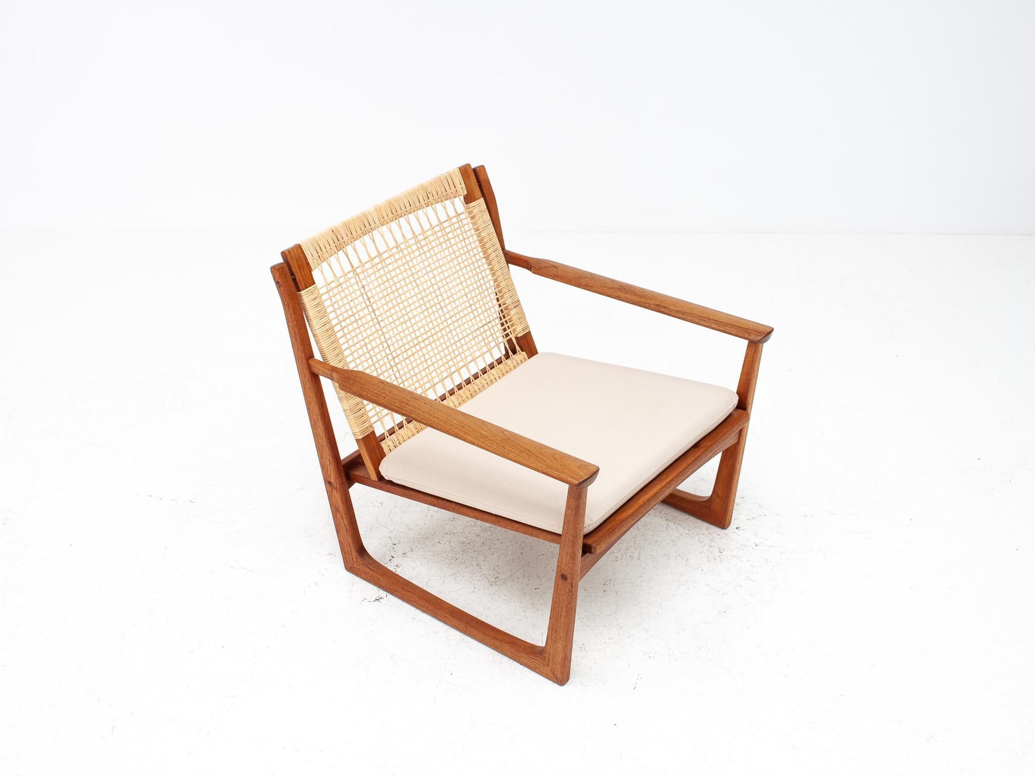 Hans Olsen Sledge Based Easy Chair for Juul Kristensen, Denmark, 1950s 7