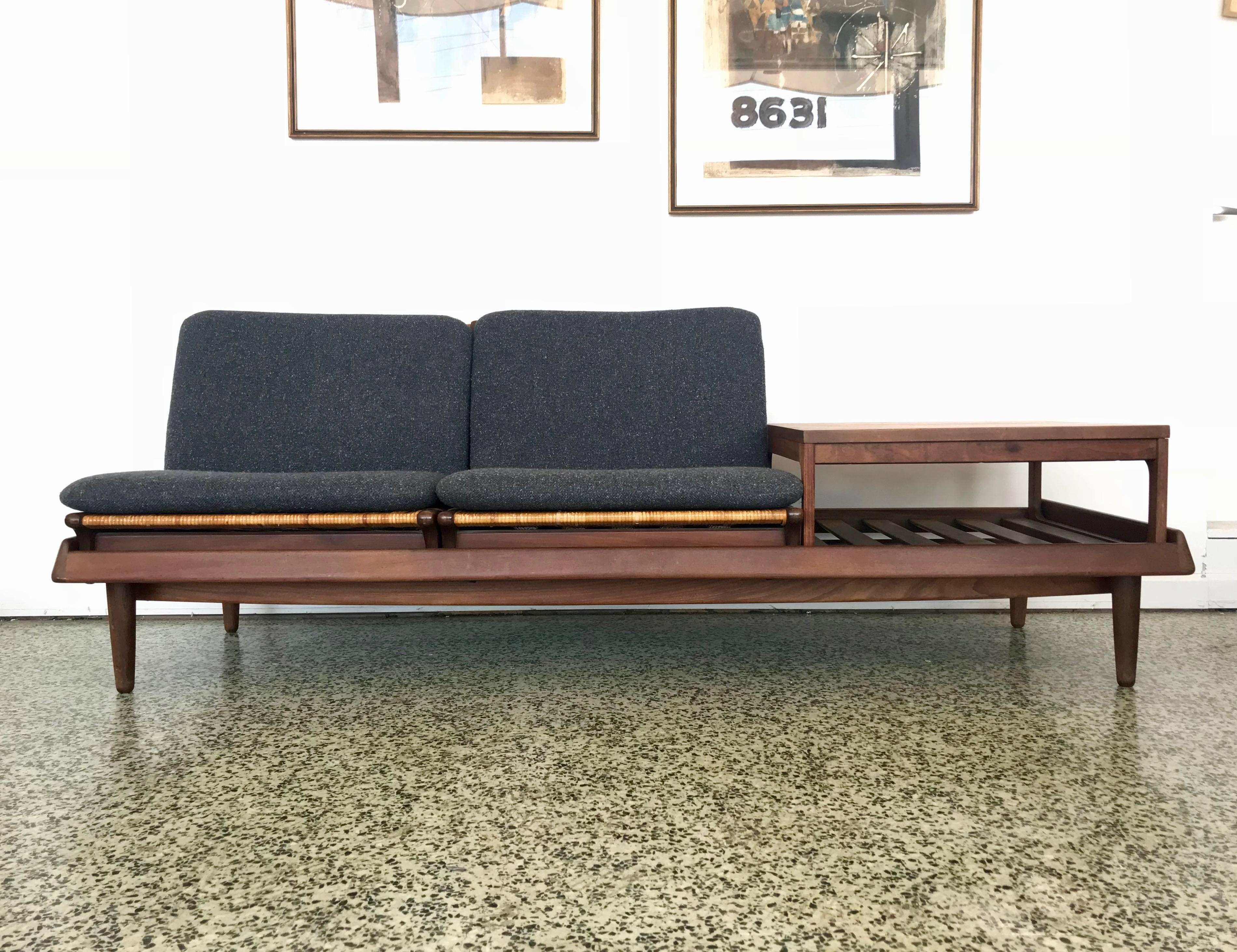 Hans Olsen Sofa with Side Table for Bramin 8