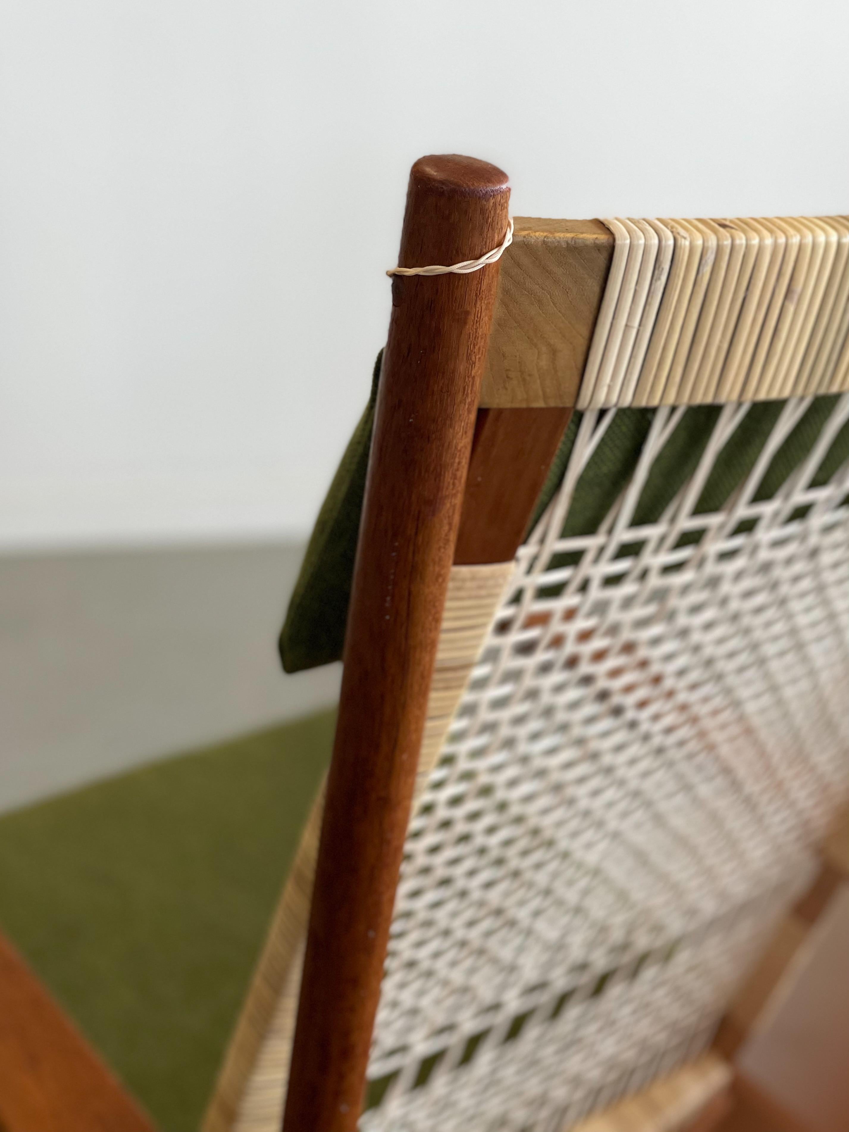 Cane Hans Olsen Teak and Oak Model 532A Rocking Chair