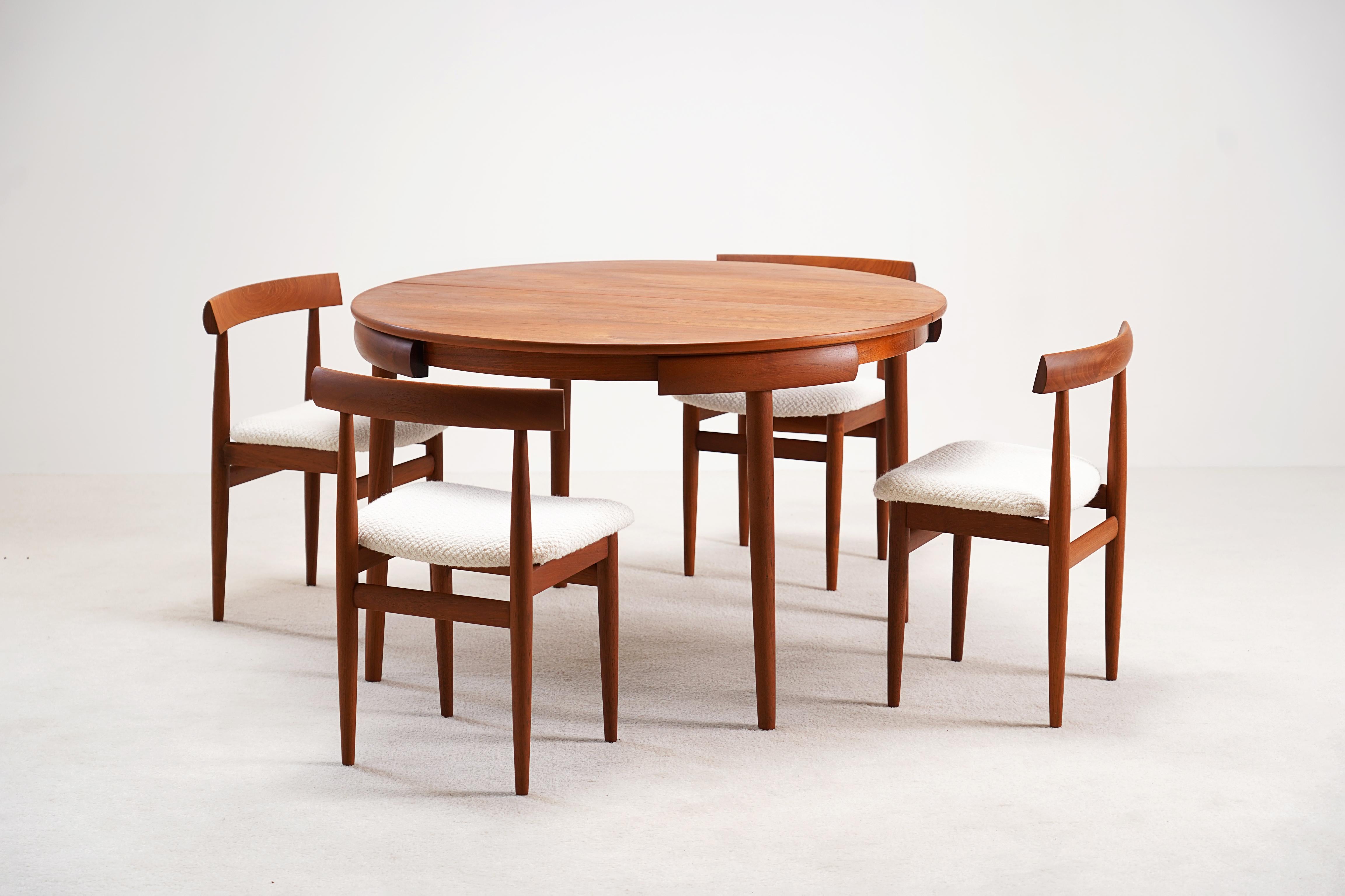 Hans Olsen, Teak Dining Set Model 