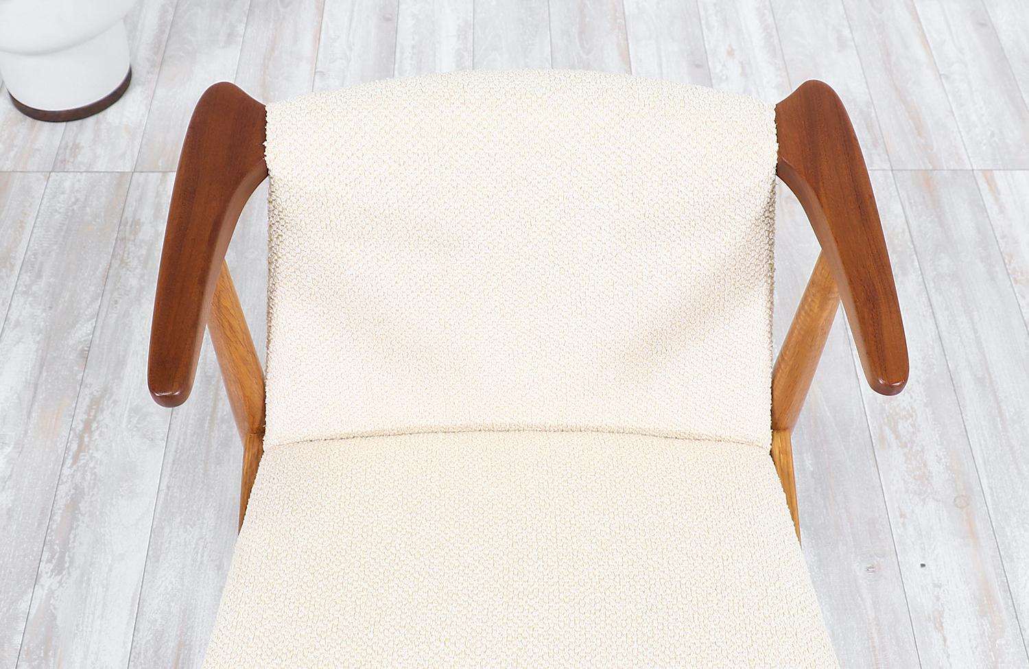 Hans Olsen Teak and Oak Armchair In Excellent Condition In Los Angeles, CA