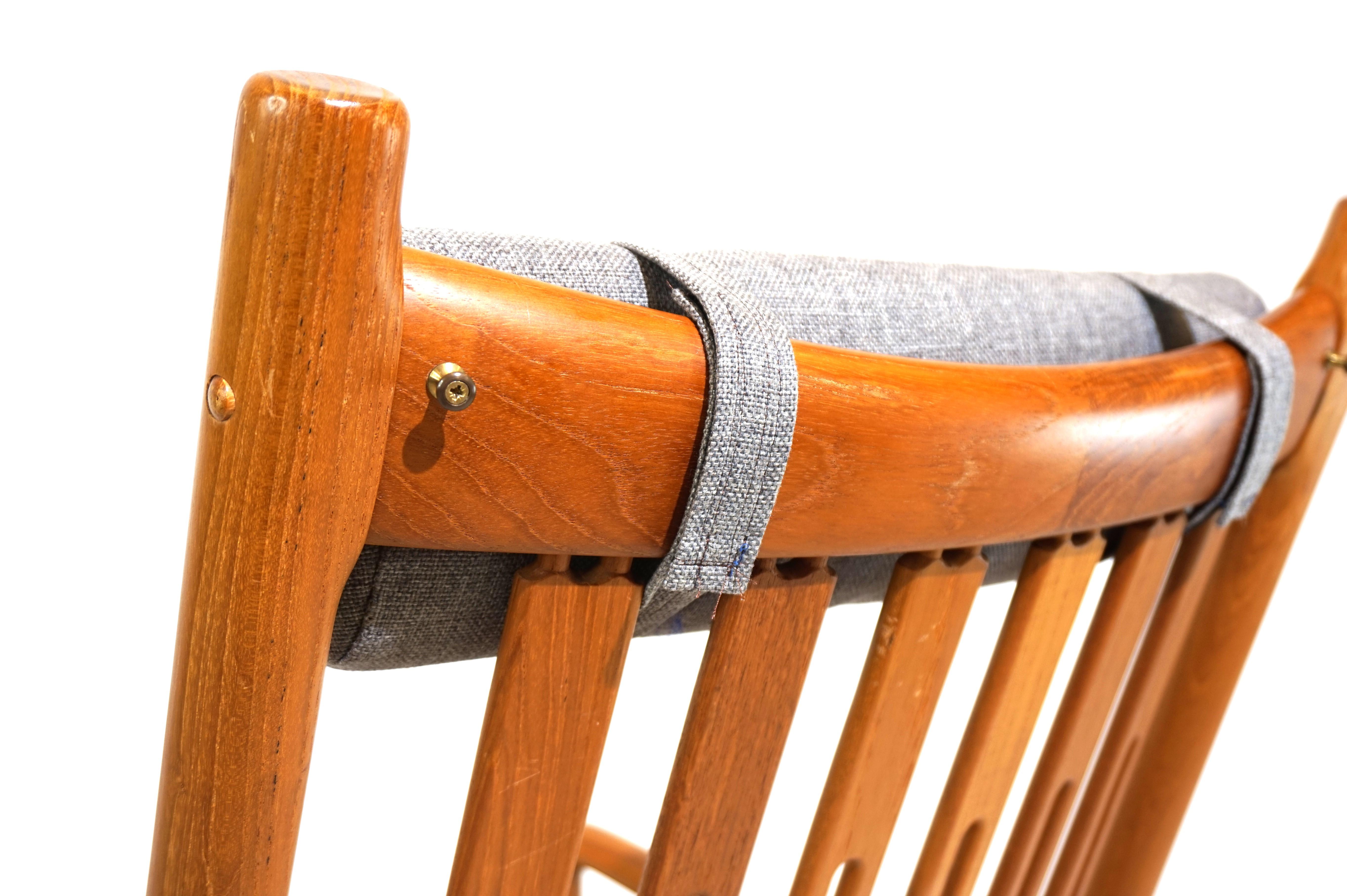 Hans Olsen teak rocking chair for Juul Kristensen 10