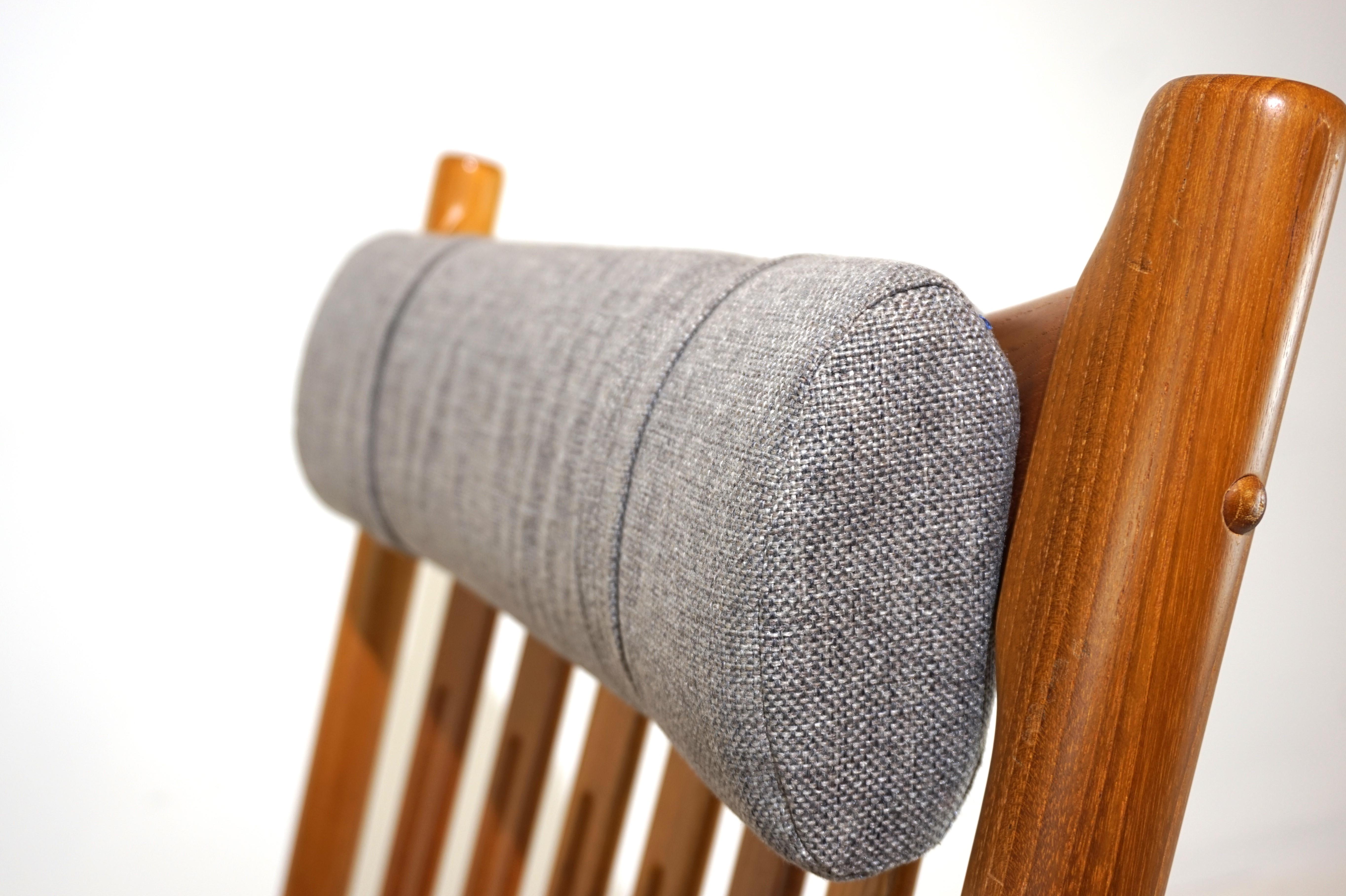 Hans Olsen teak rocking chair for Juul Kristensen 1