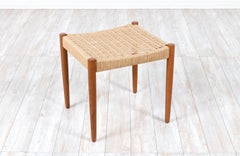 Tabouret Chord restauré par Hans Olsen en teck et jonc pour Frem Rojle