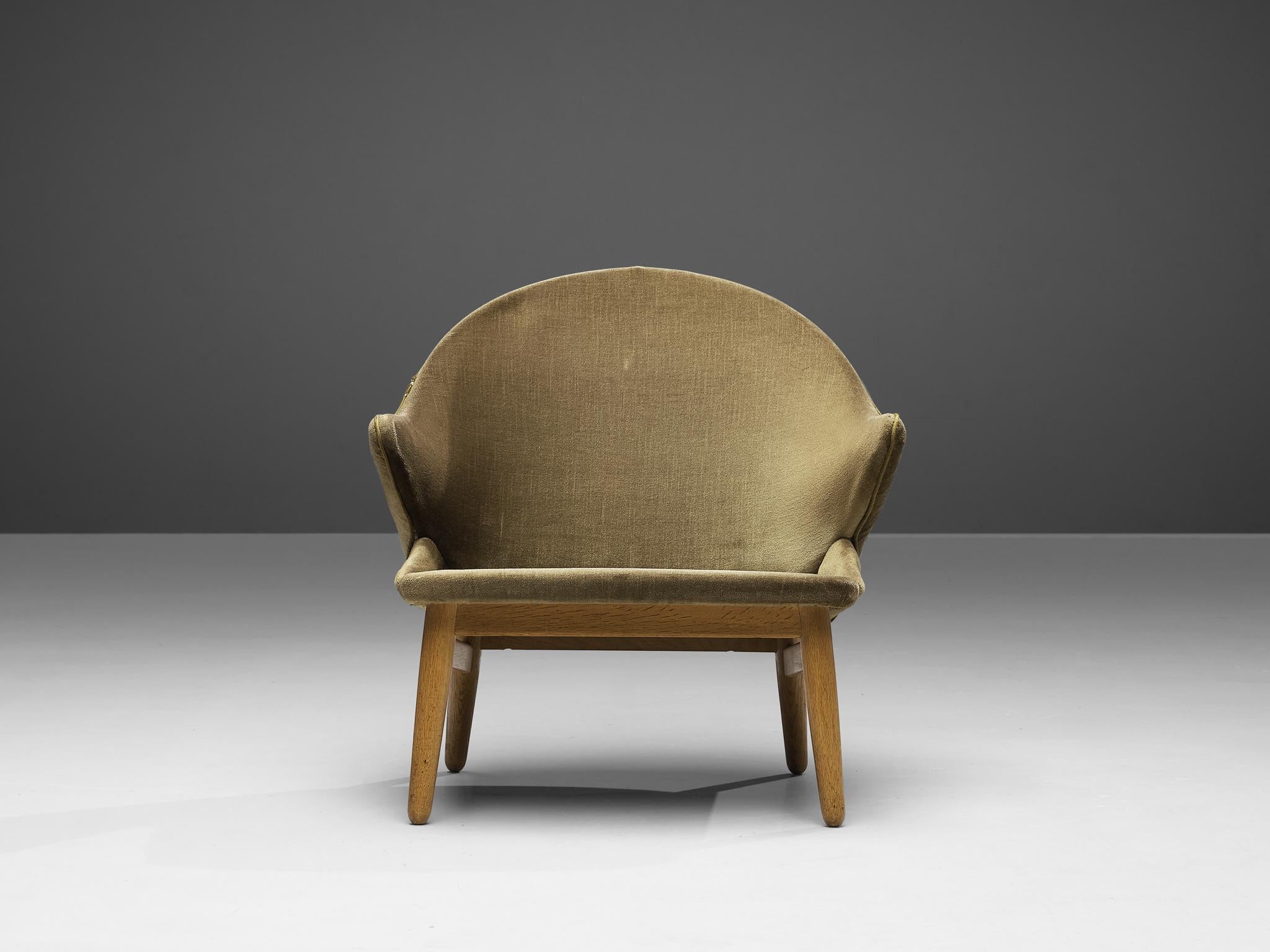 Hans Olson for Jørgen Jørgensen Lounge Chair in Oak and Khaki Upholstery  For Sale 1