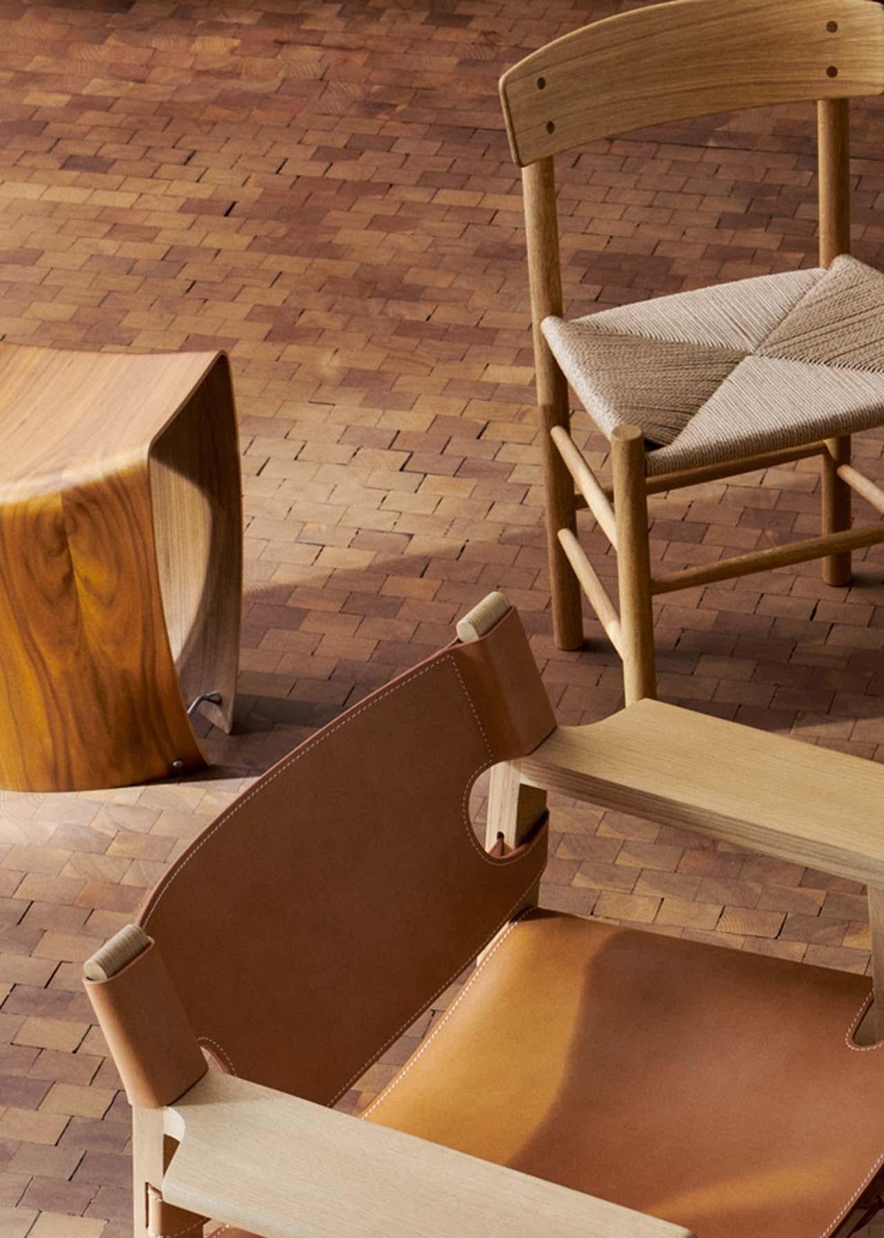 Latvian Hans Sandgren Jakobsen Gallery Stool, Lacquered Walnut, 1998 for Fredericia For Sale