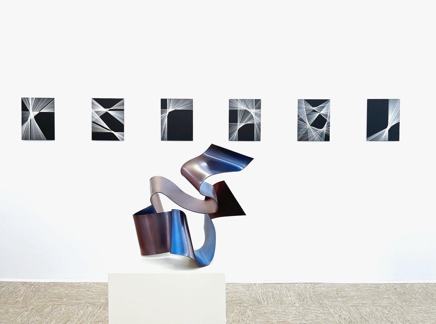 The artist Hans Schüle was born in 1965 in Nekarsulm.
1987-1991 Training and work as graphic artist
1996 Master student with Professor Jürgen Reipka
1991-1997 Studied painting and sculpture at the Academy of Fine Arts, Munich, and at the HDK,