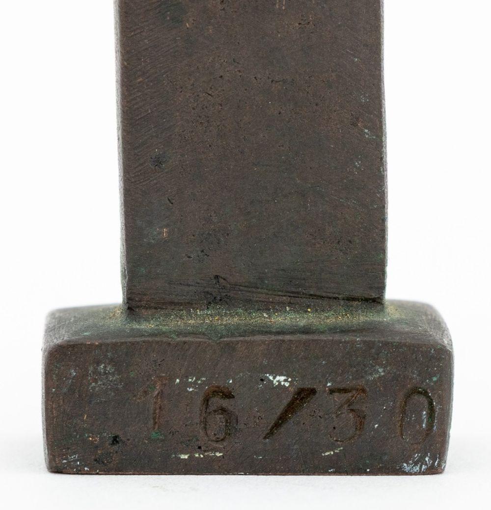 Hans Steinbremmer Figura geométrica Bronce siglo XX en venta