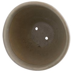 Hans Sumpf Biscuit Scrape Pot in Natural Taupe Color