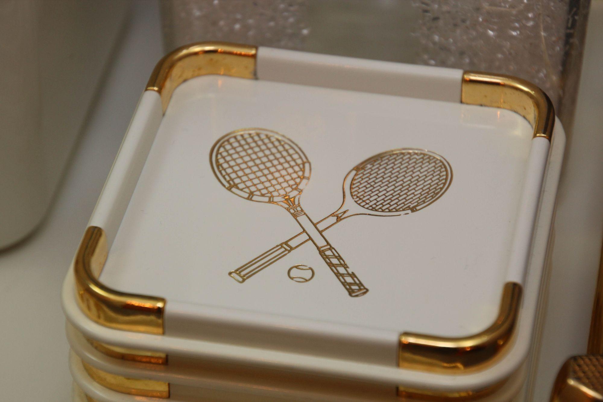 Hans Turnwald Juego de cubiteras blancas de golf y tenis Bandeja enfriadora de vino Años 70 en Bueno estado para la venta en North Hollywood, CA