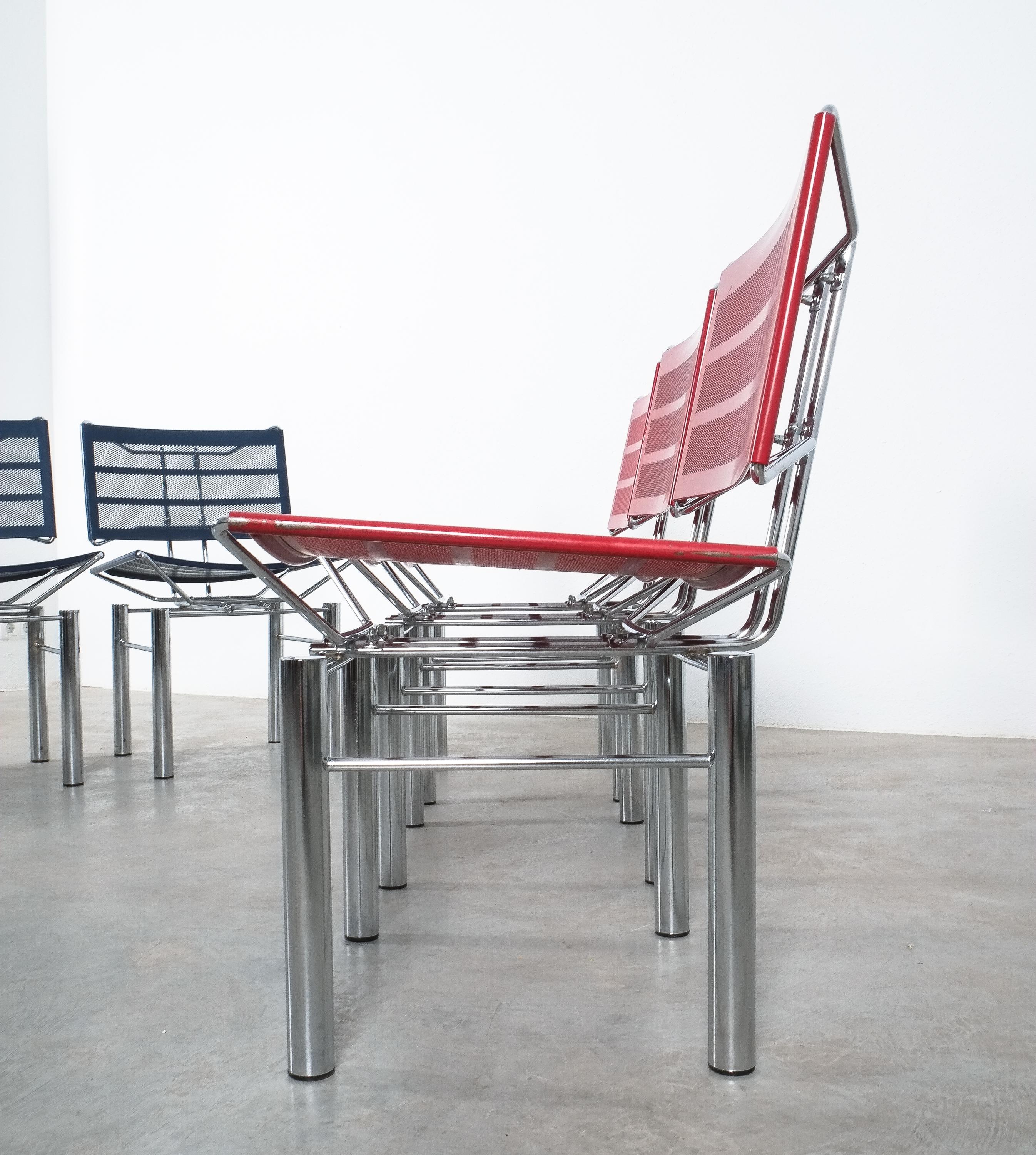 Hans Ullrich Bitsch Set di 10 sedie in metallo rosso blu Serie 8600 in vendita 2