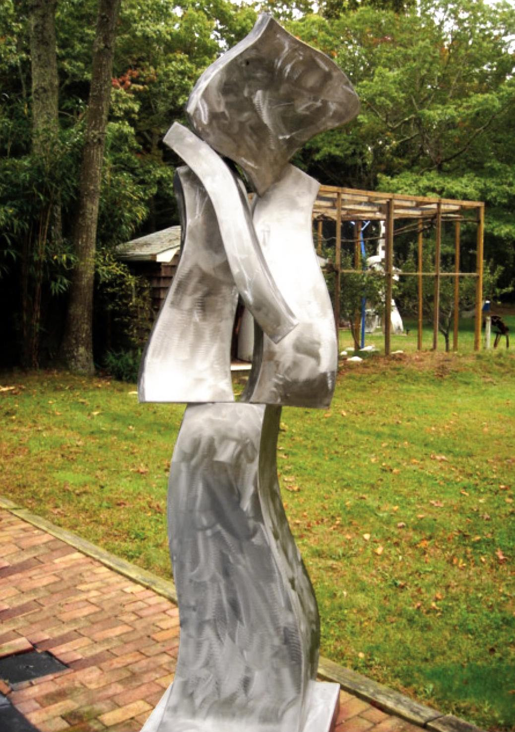 Hans Van de Bovenkamp Abstract Sculpture – ""Muse #3"" Abstrakte Metallskulptur, großformatig, im Freien, Silber