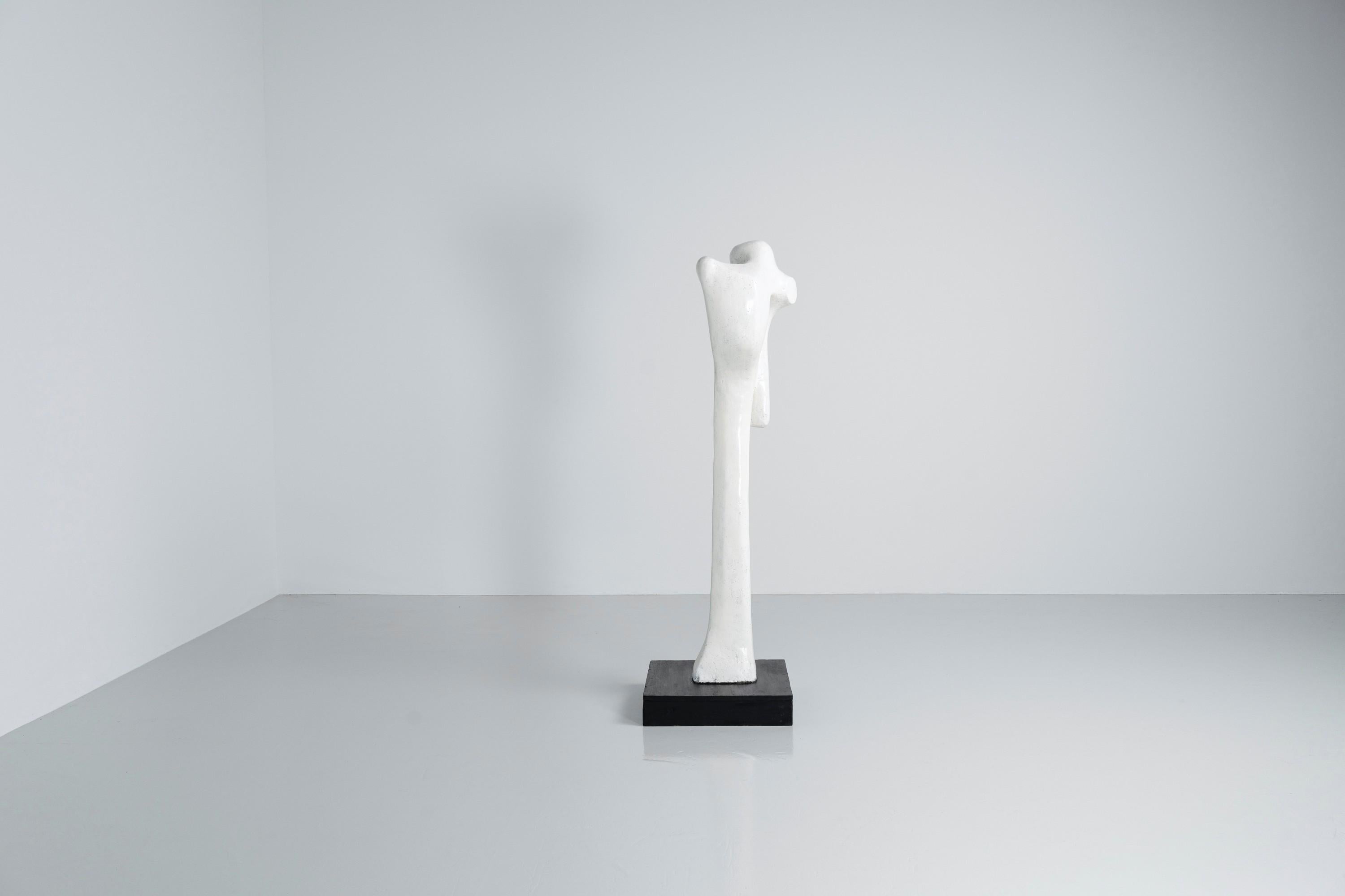 Néerlandais Sculpture moderne abstraite de Hans van Eerd Hollande, 1974 en vente