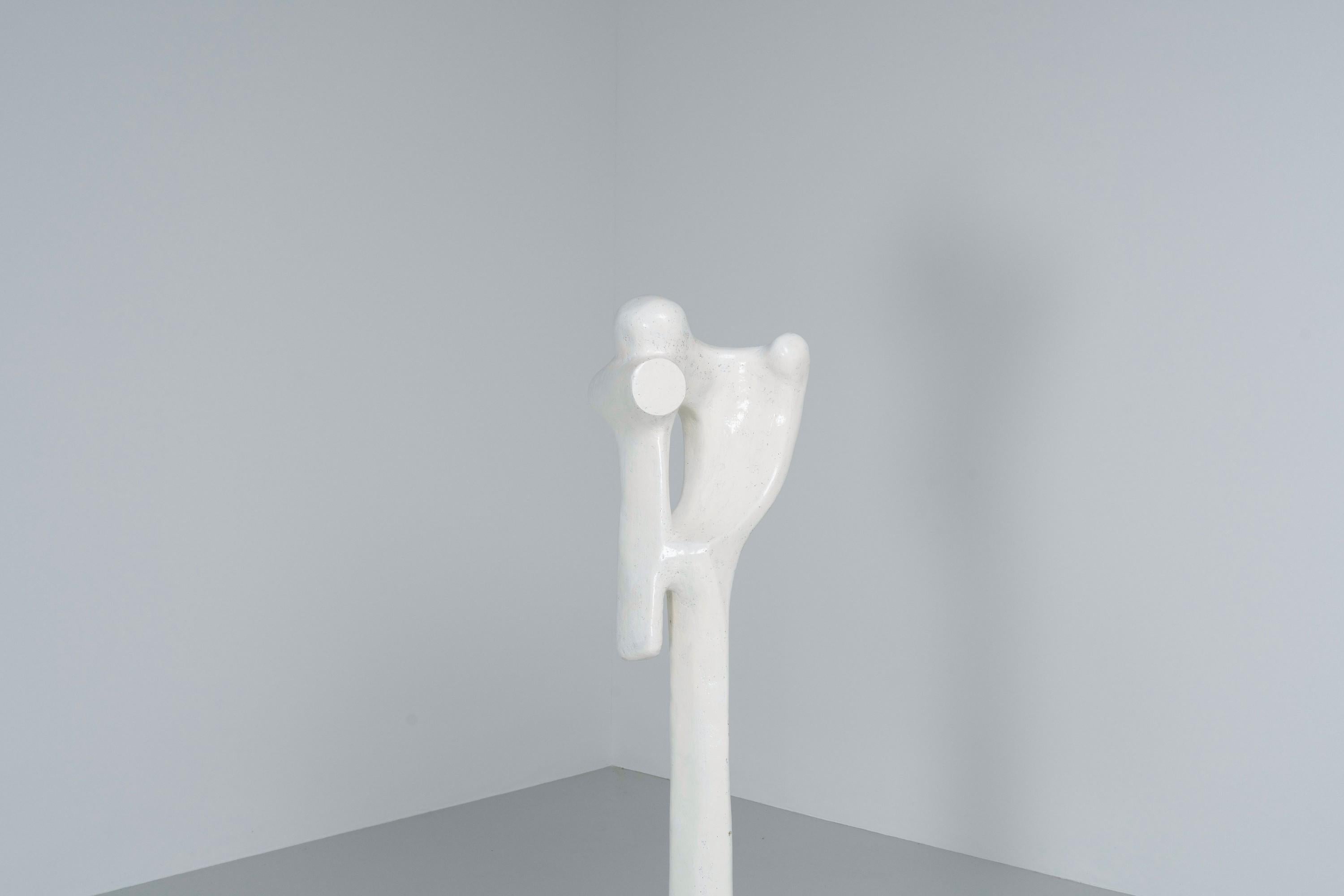 Béton Sculpture moderne abstraite de Hans van Eerd Hollande, 1974 en vente