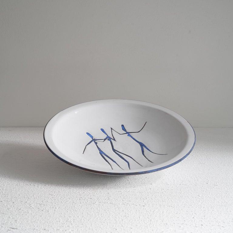 Dutch Hans Wagner Large Decorative Mid Century Studio Pottery Dish, 1950s For Sale