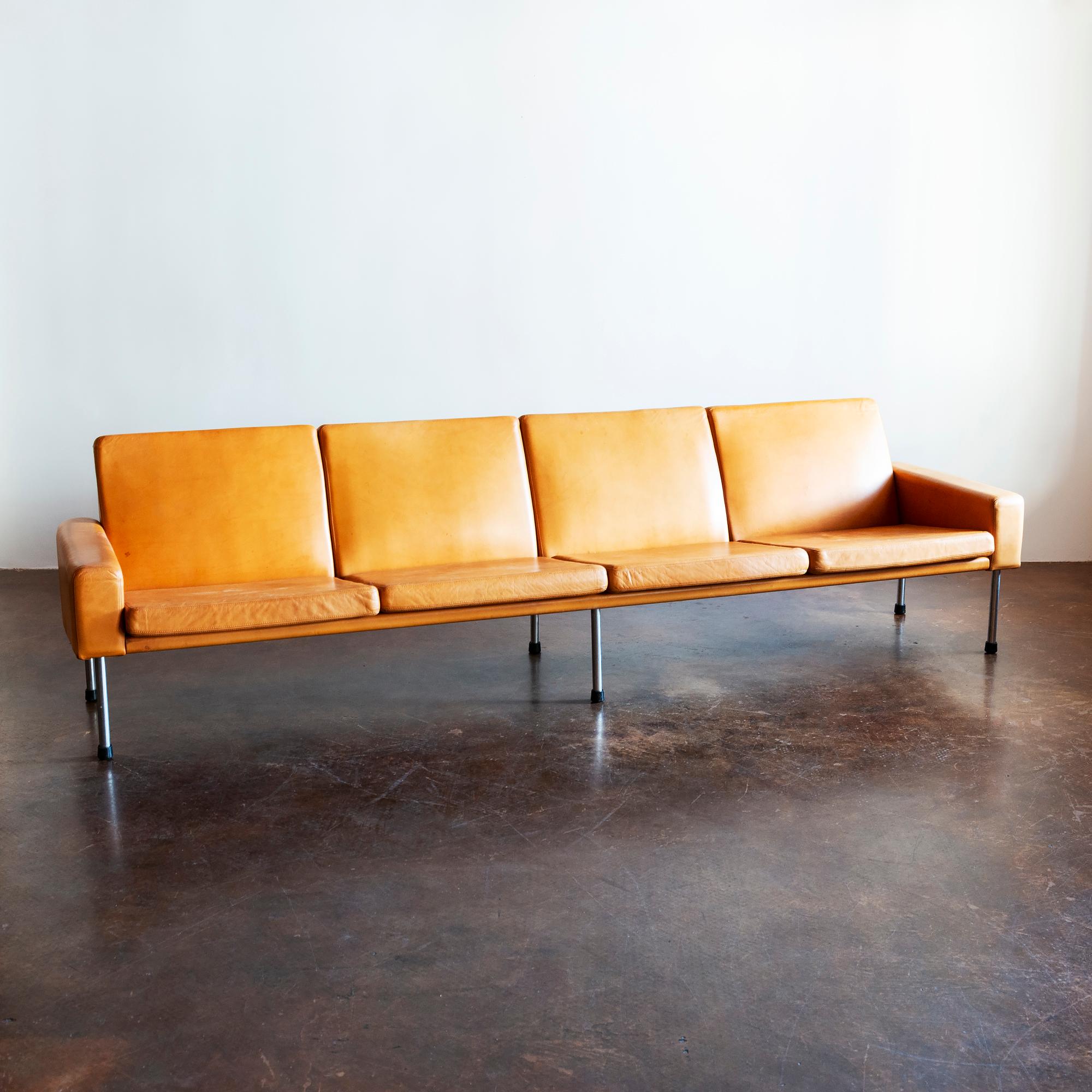 Scandinavian Modern Hans Wegner Airport Sofa, Model AP 34/4, Denmark, 1960s