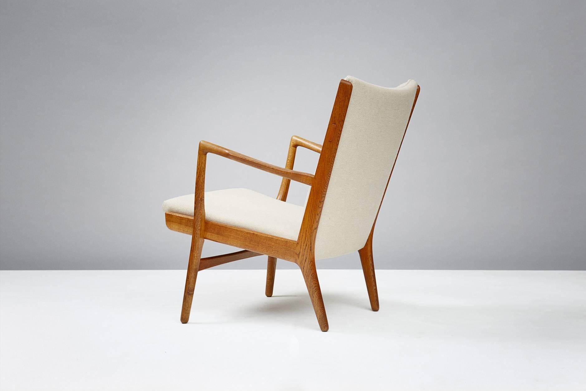 Scandinavian Modern Hans Wegner AP-16 Chair, Oak
