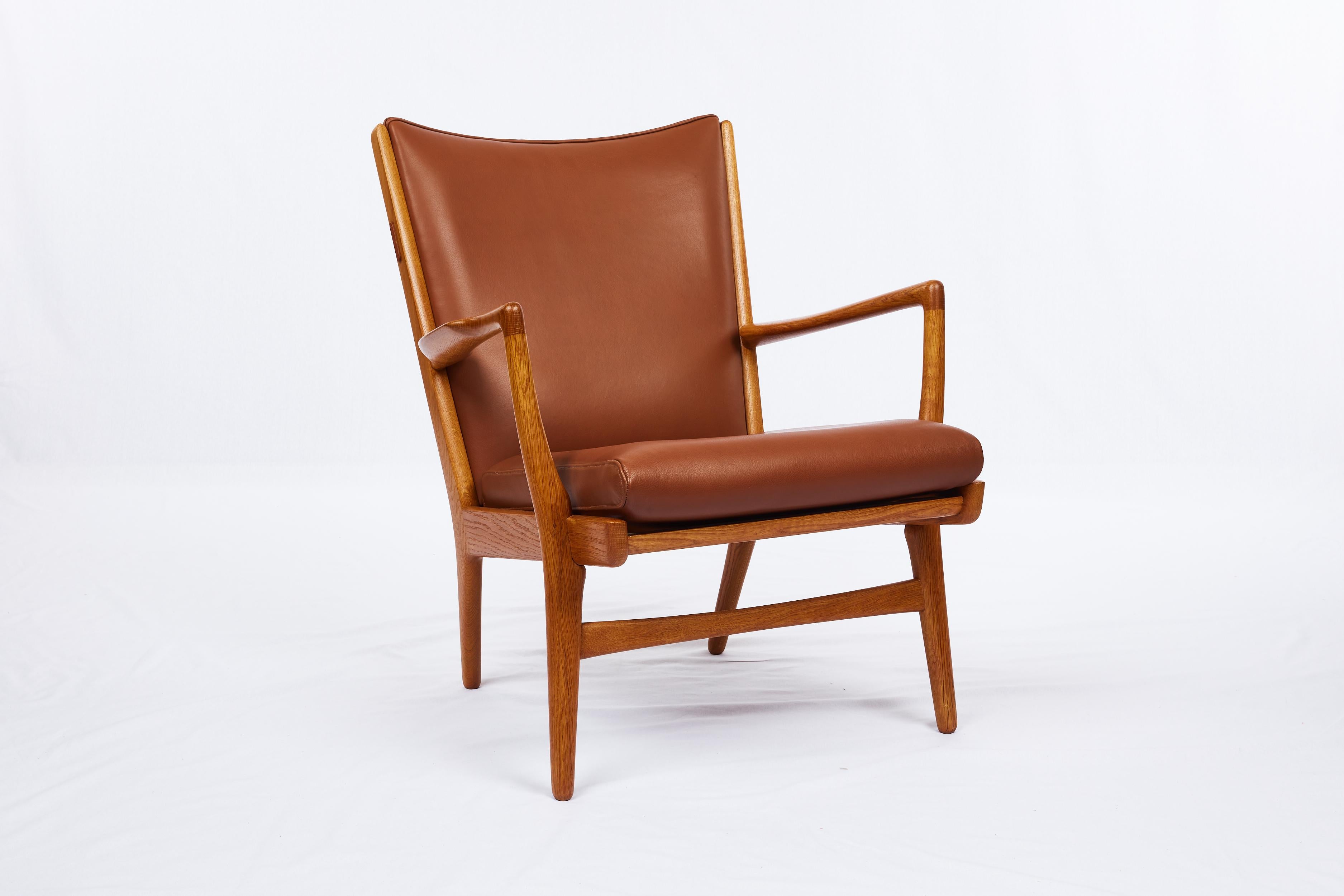 Scandinavian Modern Hans Wegner AP-16 Lounge Chair