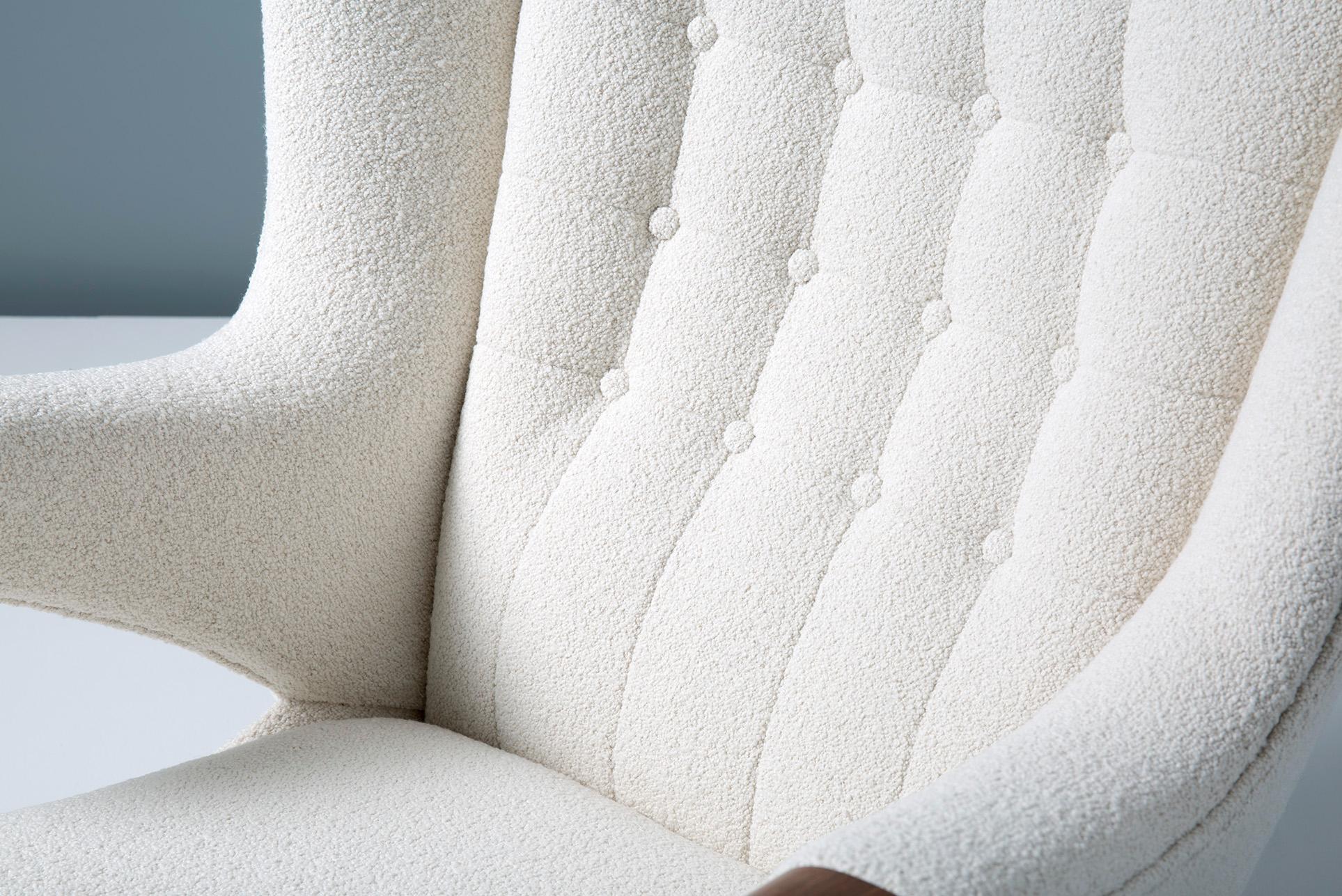 Hans Wegner AP-19 Silla Papá Oso en tejido Boucle Tela en venta