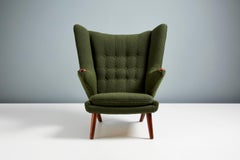 Hans Wegner AP-19 Silla Papá Oso en Tela Boucle Verde