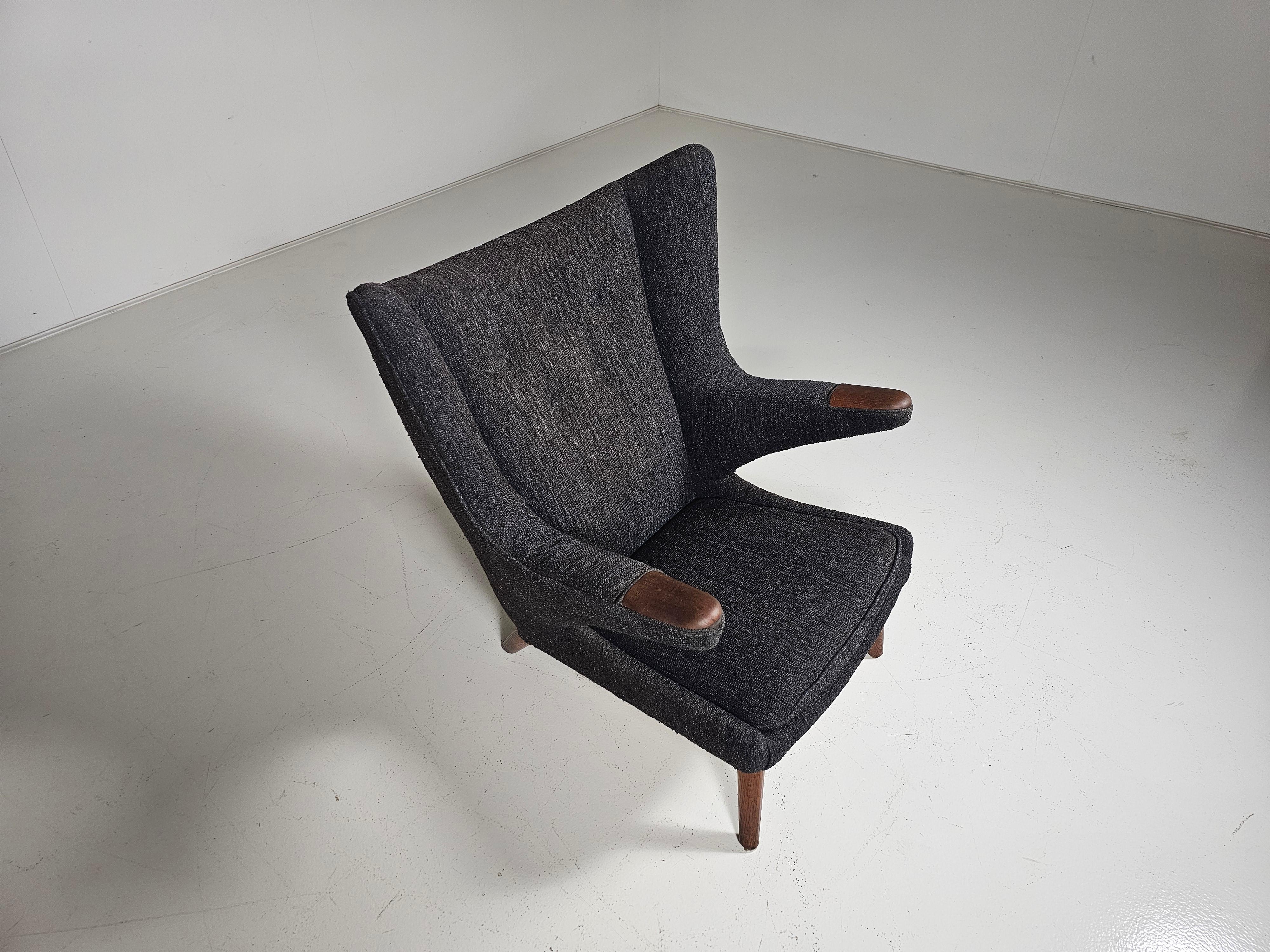 Wool Hans Wegner AP-19 Papa Bear Lounge chair in Grey wool, 1950s