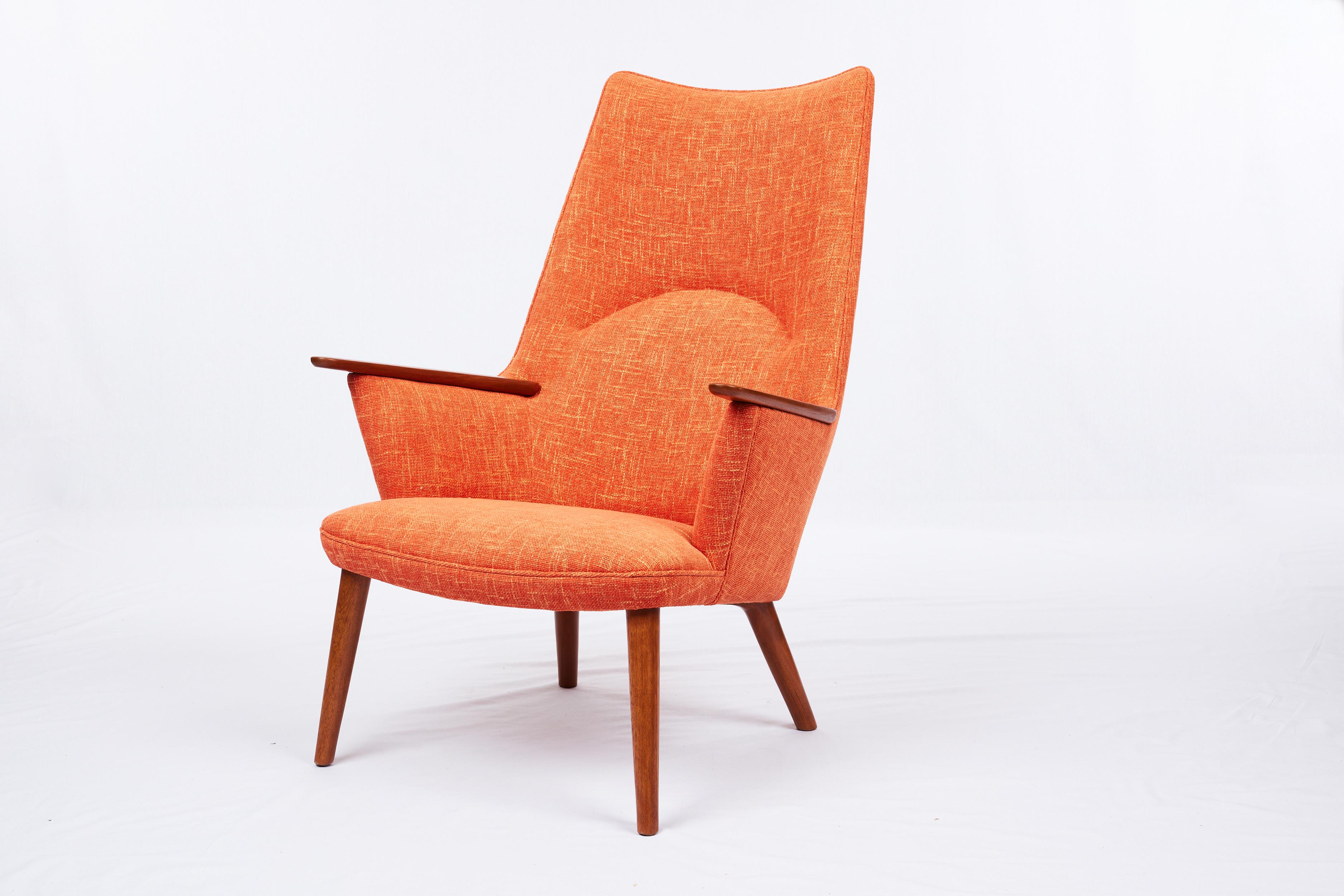 Hans Wegner AP-27 lounge chair. Designer in 1954. Produced by A.P. Stolen.