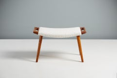 Hans Wegner Ap-29 Papa Bear Ottoman in Oak and Boucle